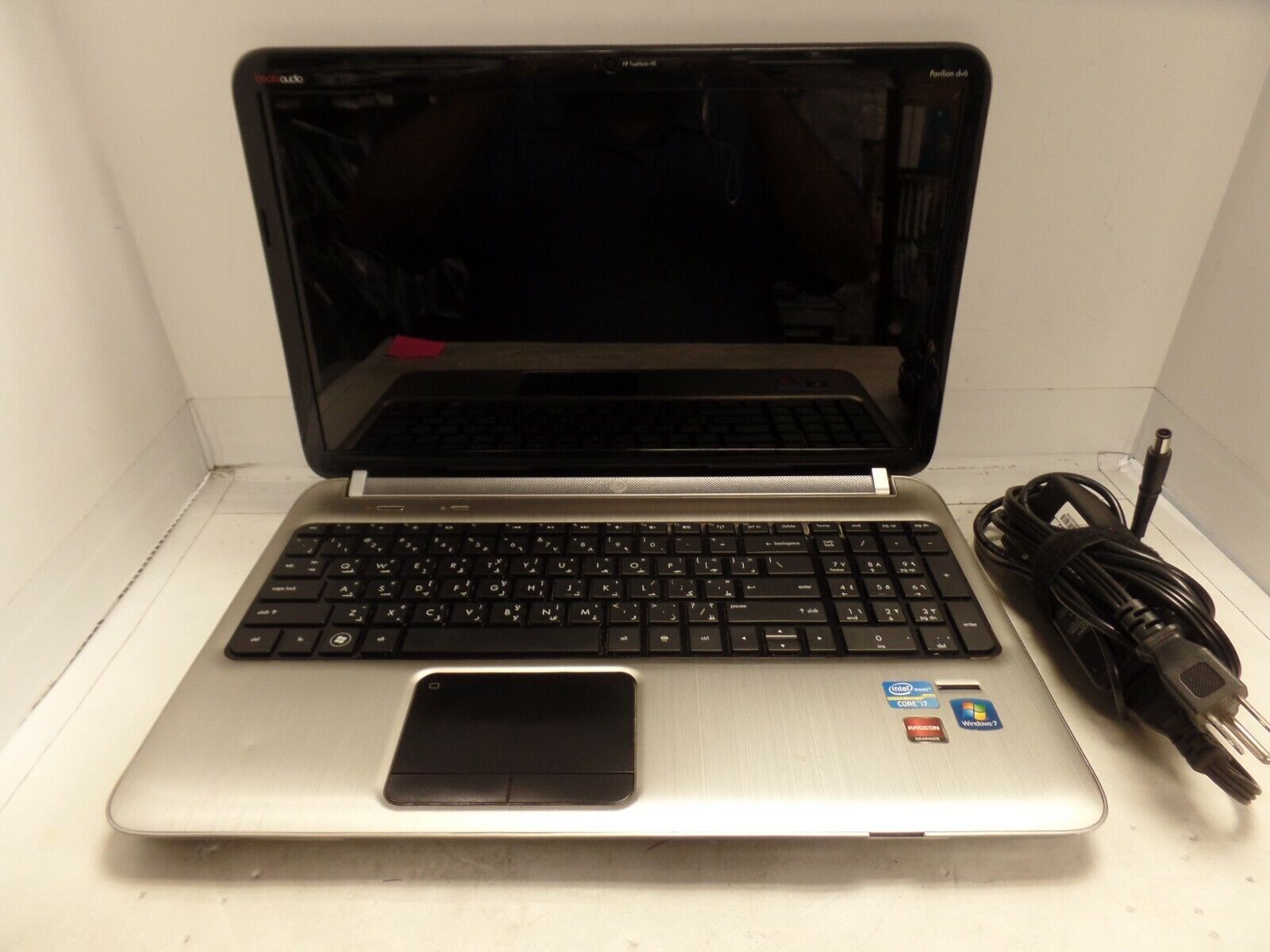 Brushed Aluminum 15.6″ HP Pavilion DV6-6177ee 2GHz i7-2630 6GB 750GB Arabic KYBD