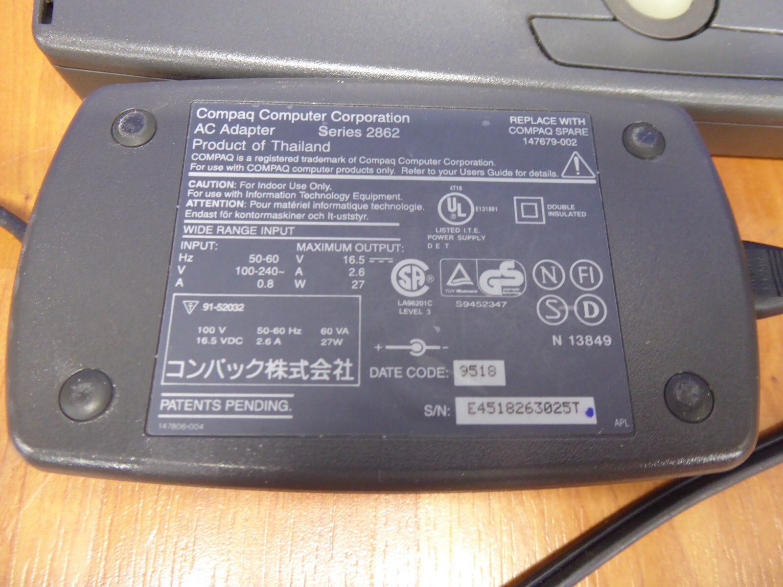 COMPAQ CONTURA 400CX 8.5″ VINTAGE PC LAPTOP w/ P/A SOLD AS-IS TO POWER ON
