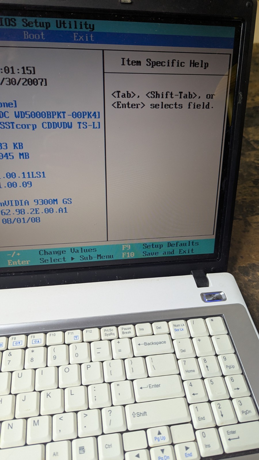 Vintage Sager Clevo M77SU Laptop With Nvidia – Windows Xp Pro *FOR PARTS*