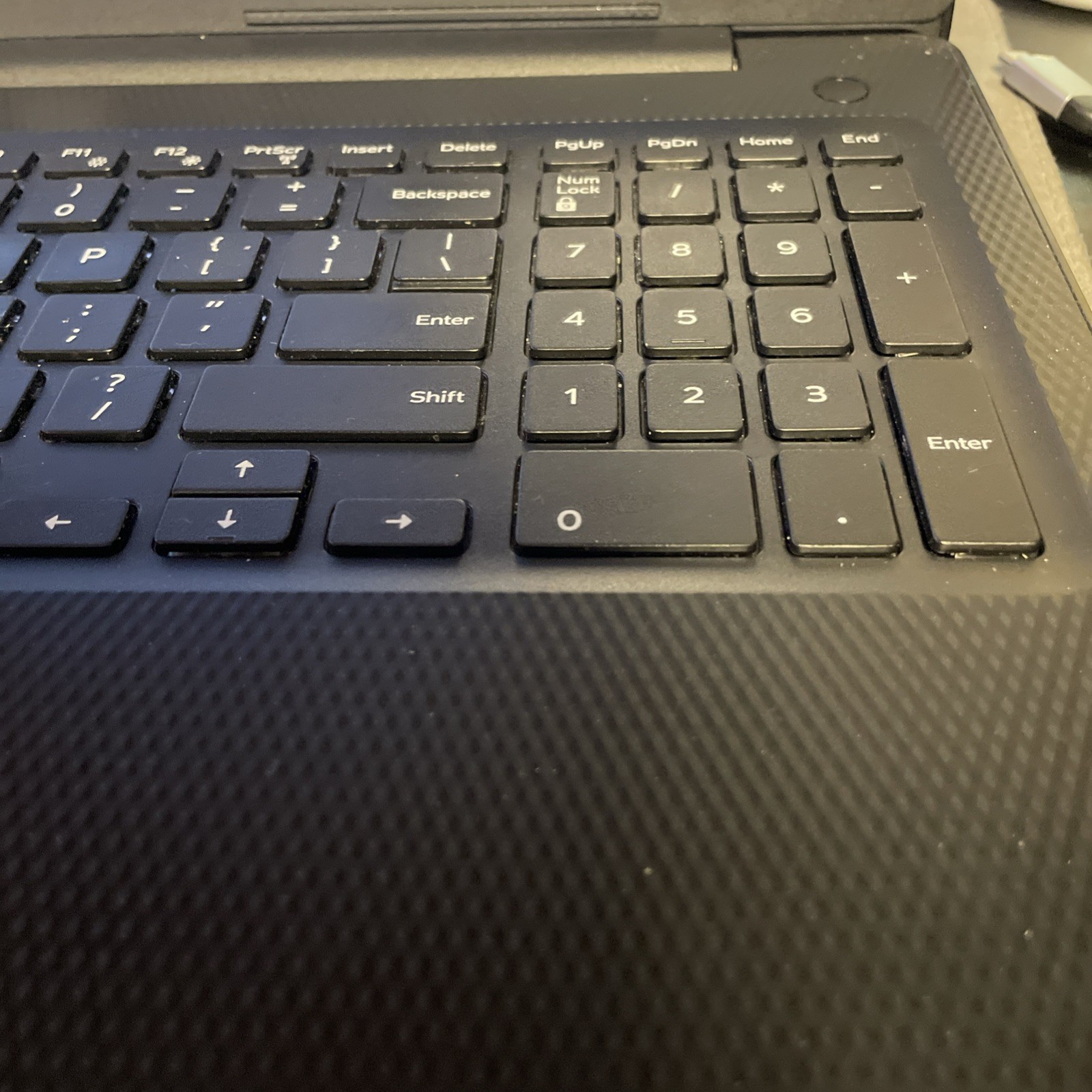 Dell Inspiron 15 3593 – 15.6″ Laptop – i5-1065G7 8GB RAM 256GB SSD – Windows 11