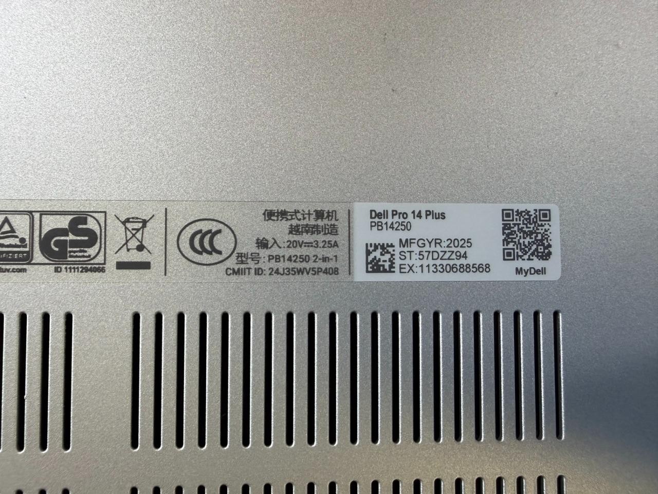Dell Pro 14 (PB14250) Laptop – Keyboard Only!