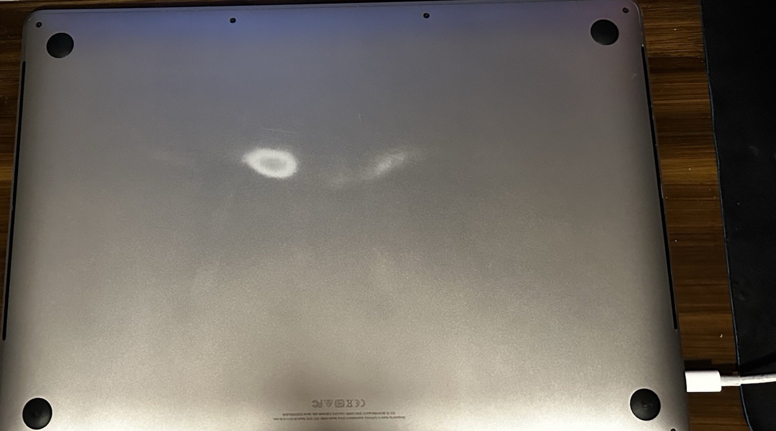 Apple A1990 MacBook Pro 2018 6-Core Intel i7-8750H@2.2GHz, 16GB DDR4, 500GB SSD