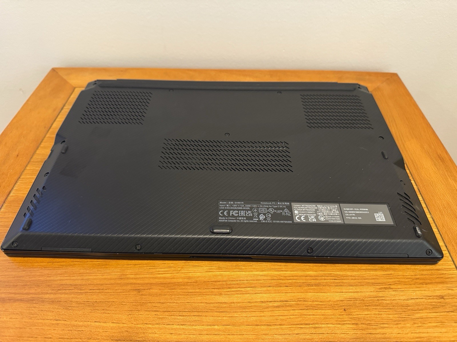 ASUS ROG Flow X16 2 in 1 Gam Laptop RTX 3060 Ryzen 9 6900HS 16GB RAM 1TB SSD PH9