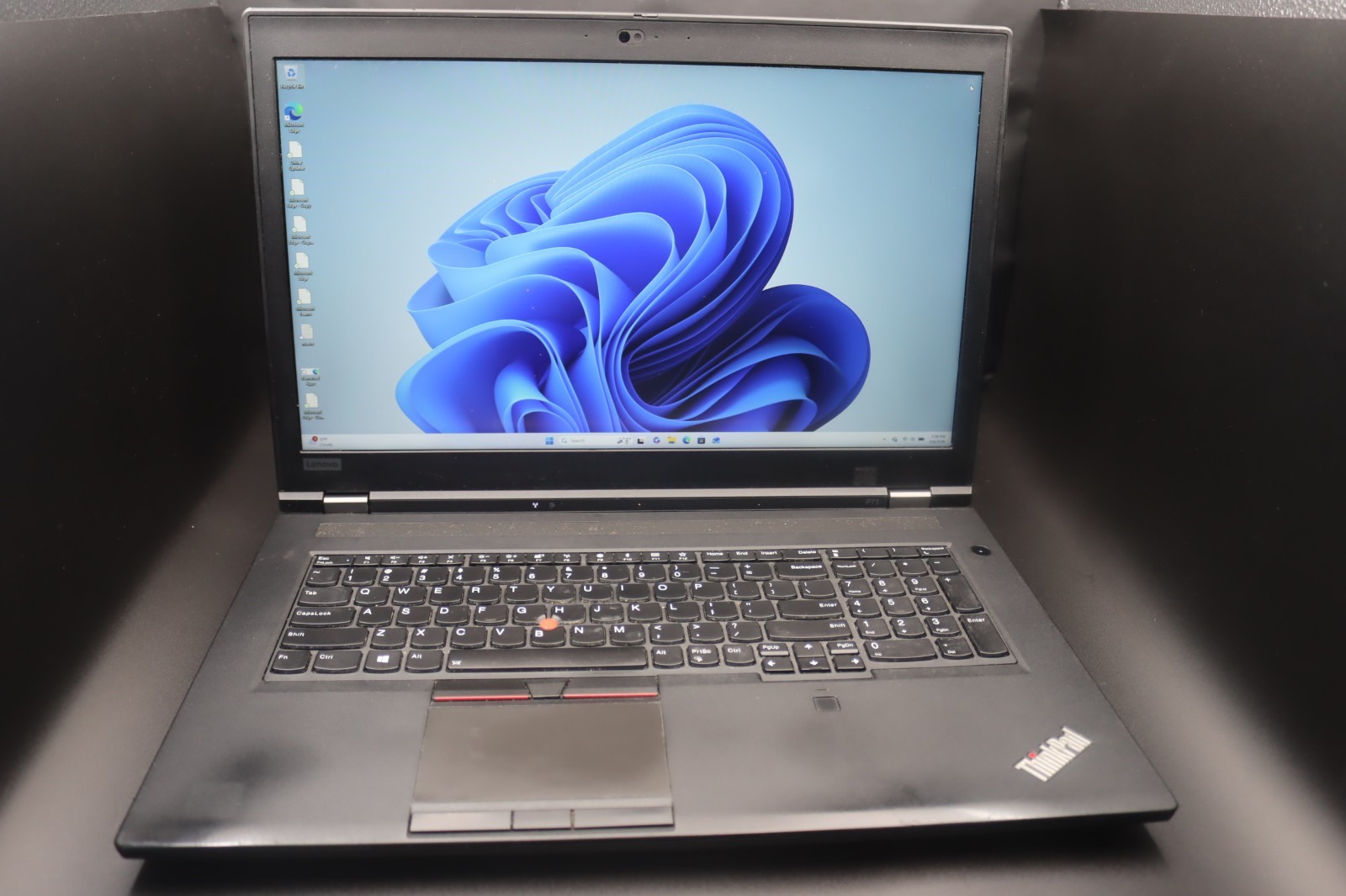 Lenovo P73 Intel i7 9th Gen 16GB RAM 512 GB NVIDIA Quadro T2000 + Dock Station