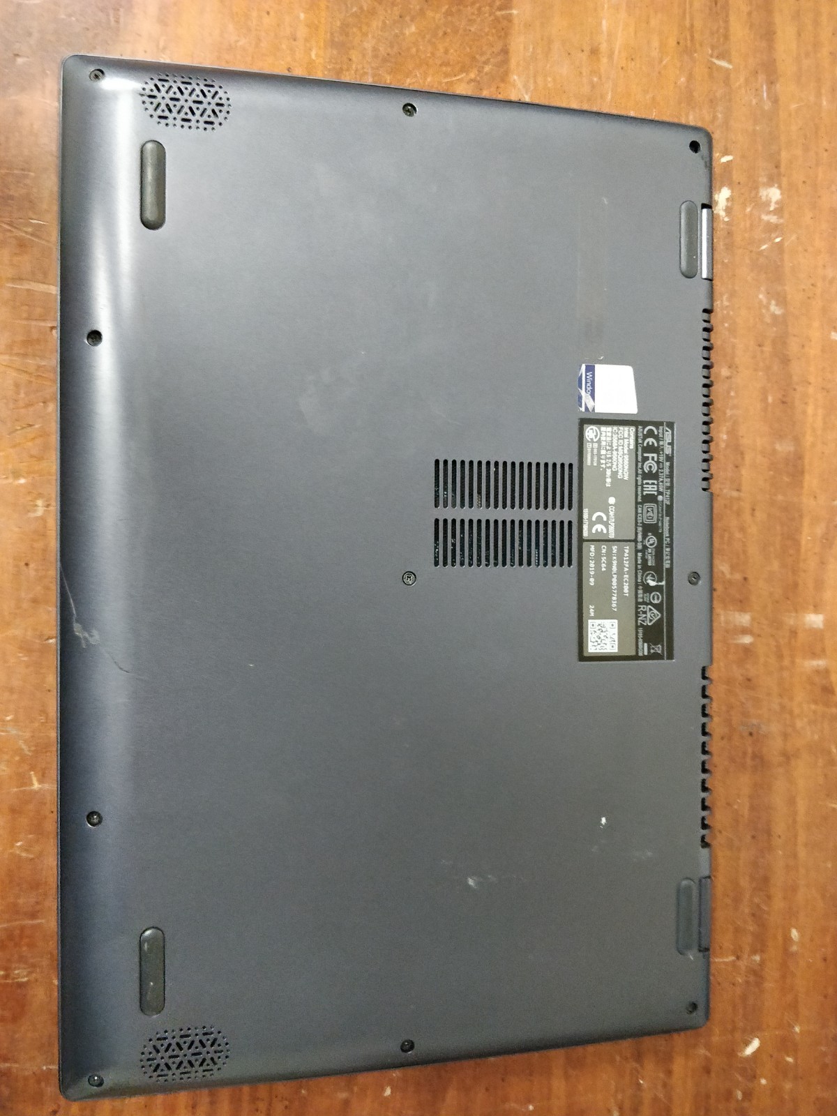 Asus Vivobook TP412F INTEL CORE I3-8145U@2.10GHz 8GB RAM NO DRIVE PARTS 8500