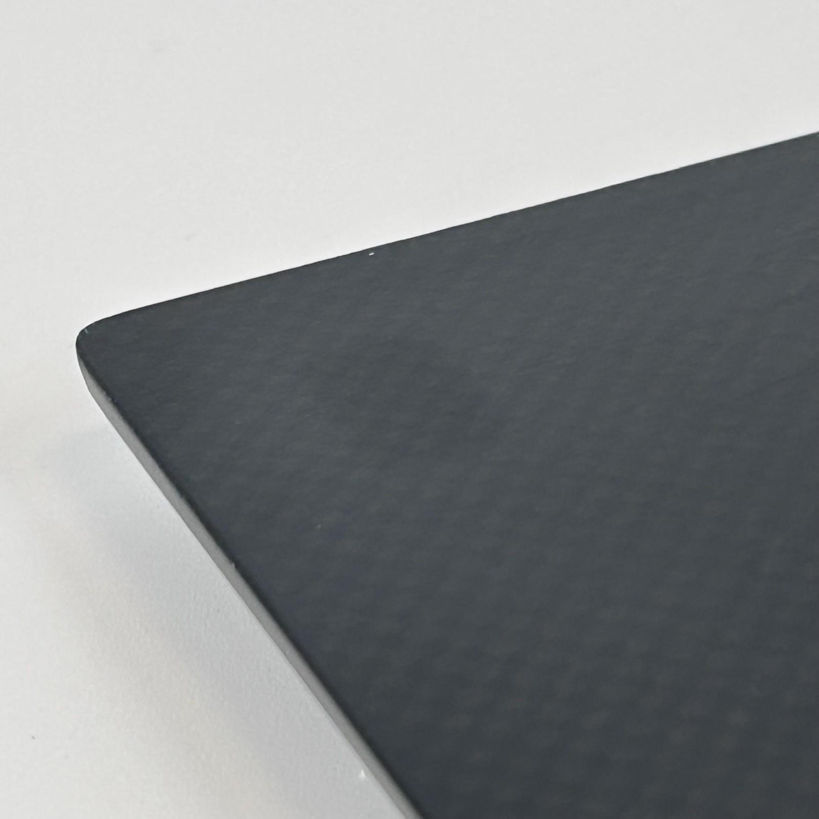 Dell XPS 15 9560 Gray FHD i7-7700HQ 2.80GHz 16GB 512GB SSD GTX 1050 Good