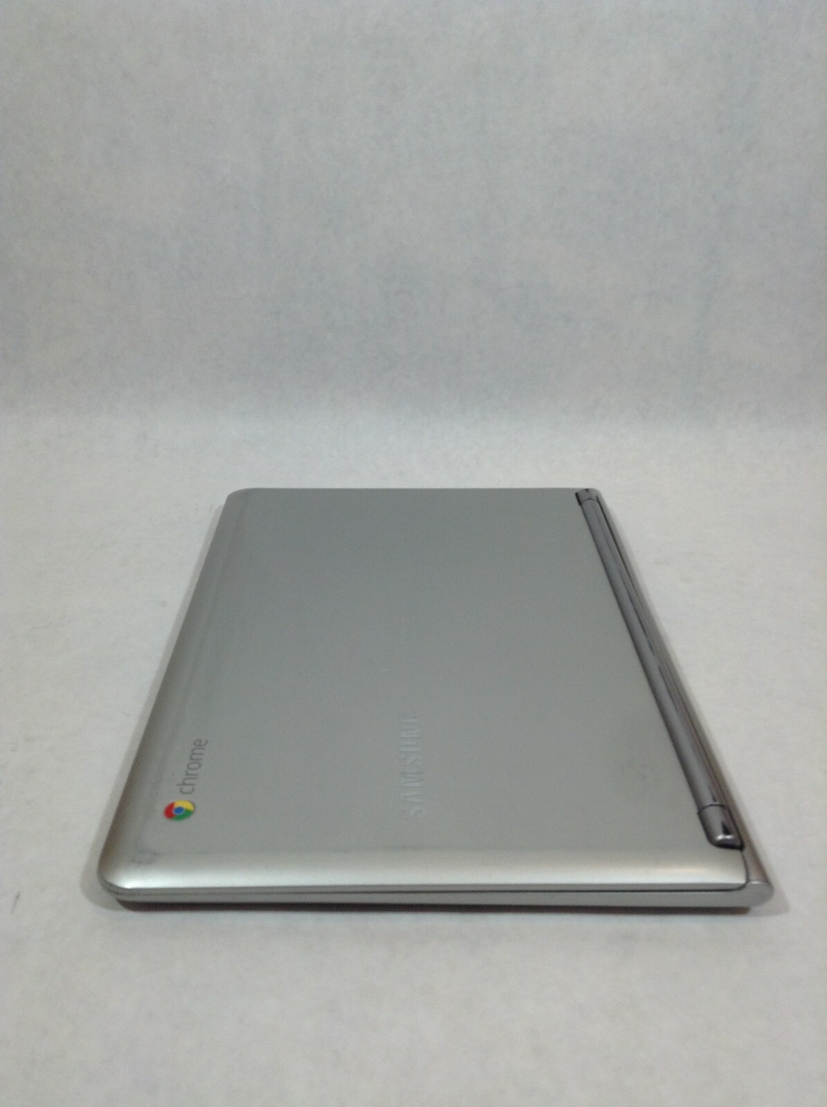 Samsung XE303C12 11.6″ Chromebook/Exynos 5250/16GB eMMC/2GB RAM – RV