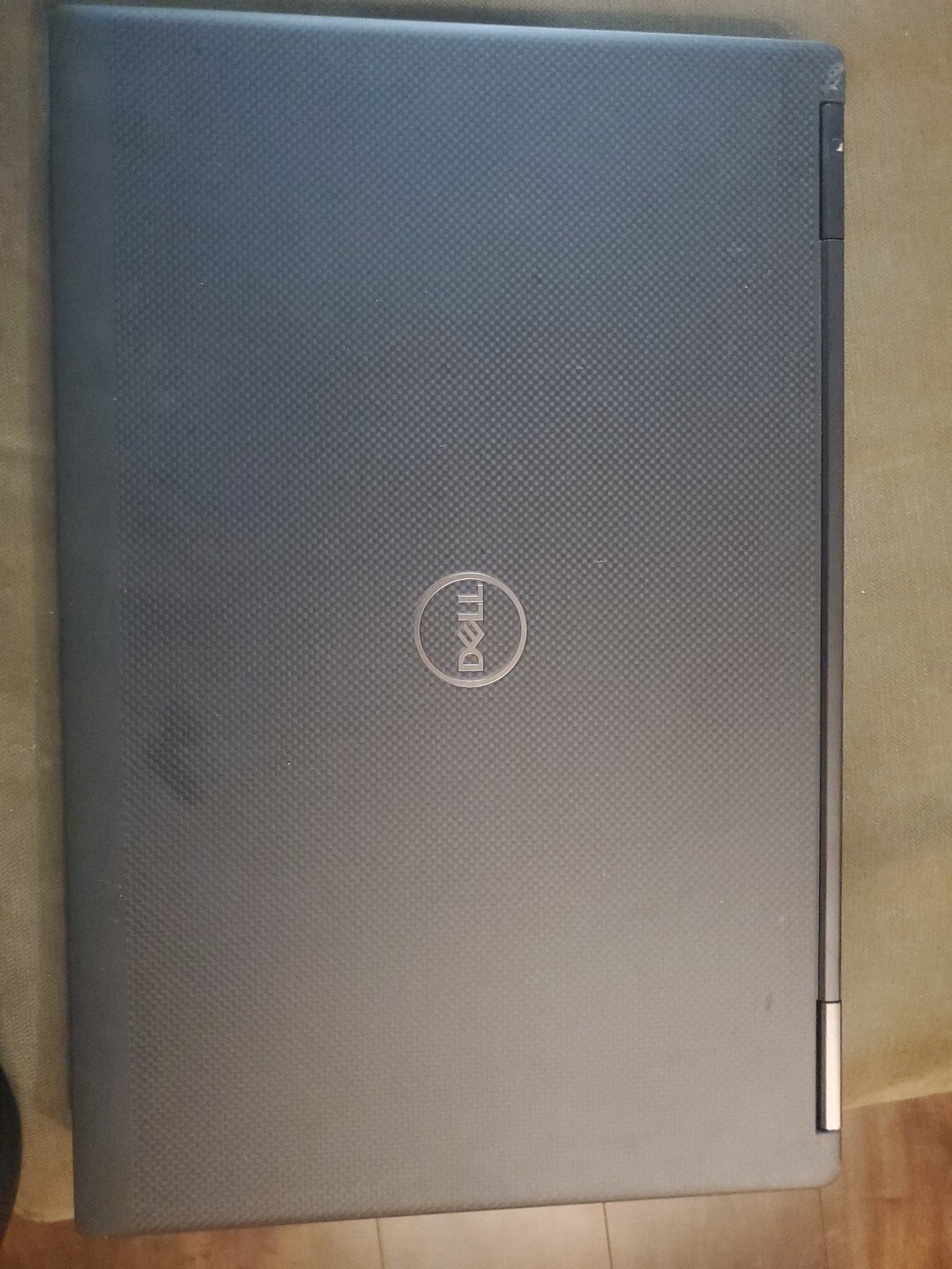 Dell Precision 7740 17.3″ i5-9400H 2.5GHz 32GB, 256/256gb Hd