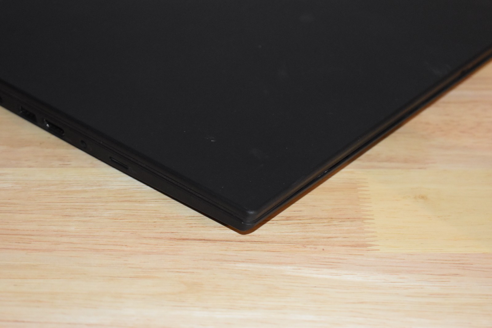 Lenovo Thinkpad T490 Quad Core i7-10510U 16GB RAM 512GB SSD Win11 GeForce MX250