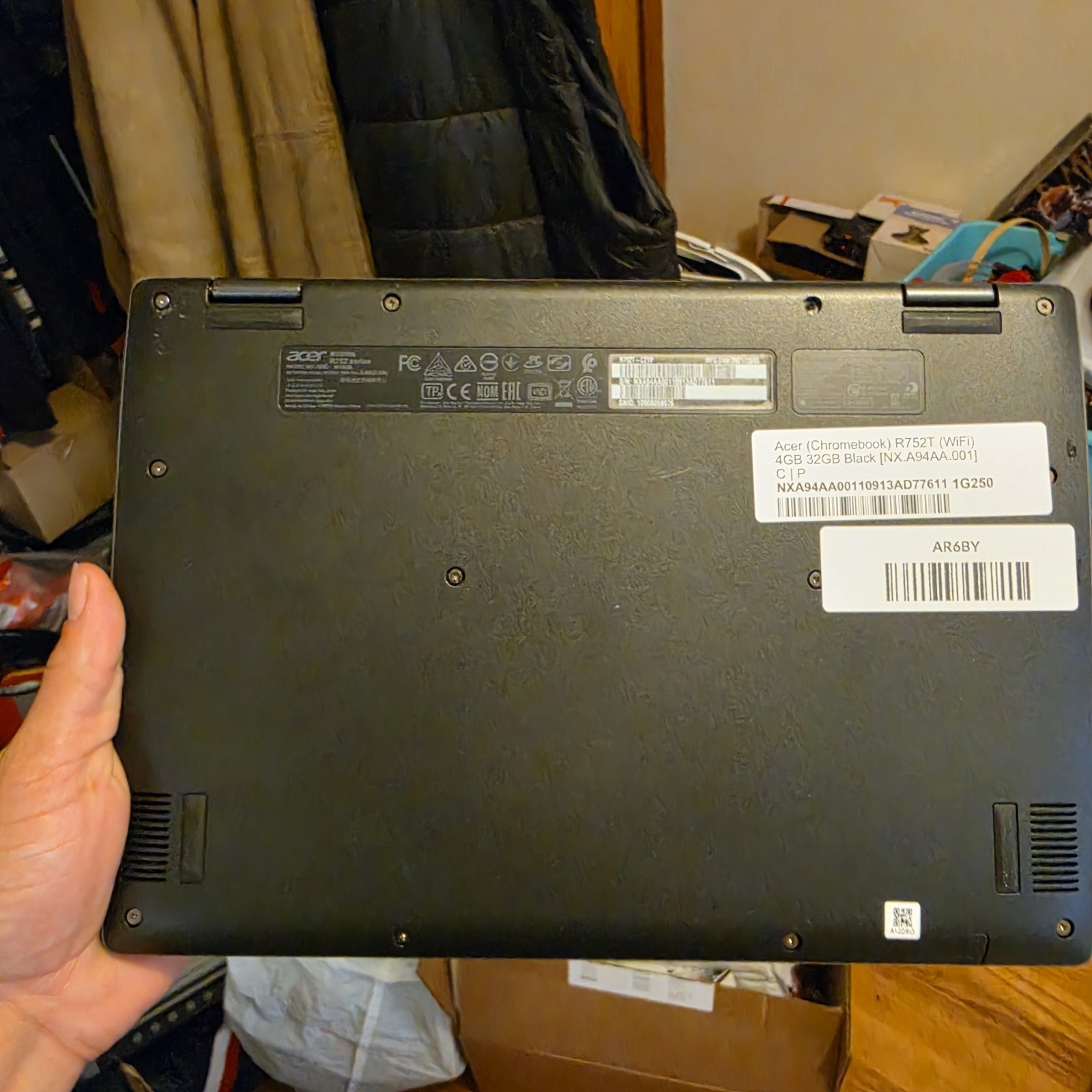 Acer Chromebook R721T Laptop 11.6″ 2-in-1, AMD A6 CPU, 4GB RAM, 32GB Storage