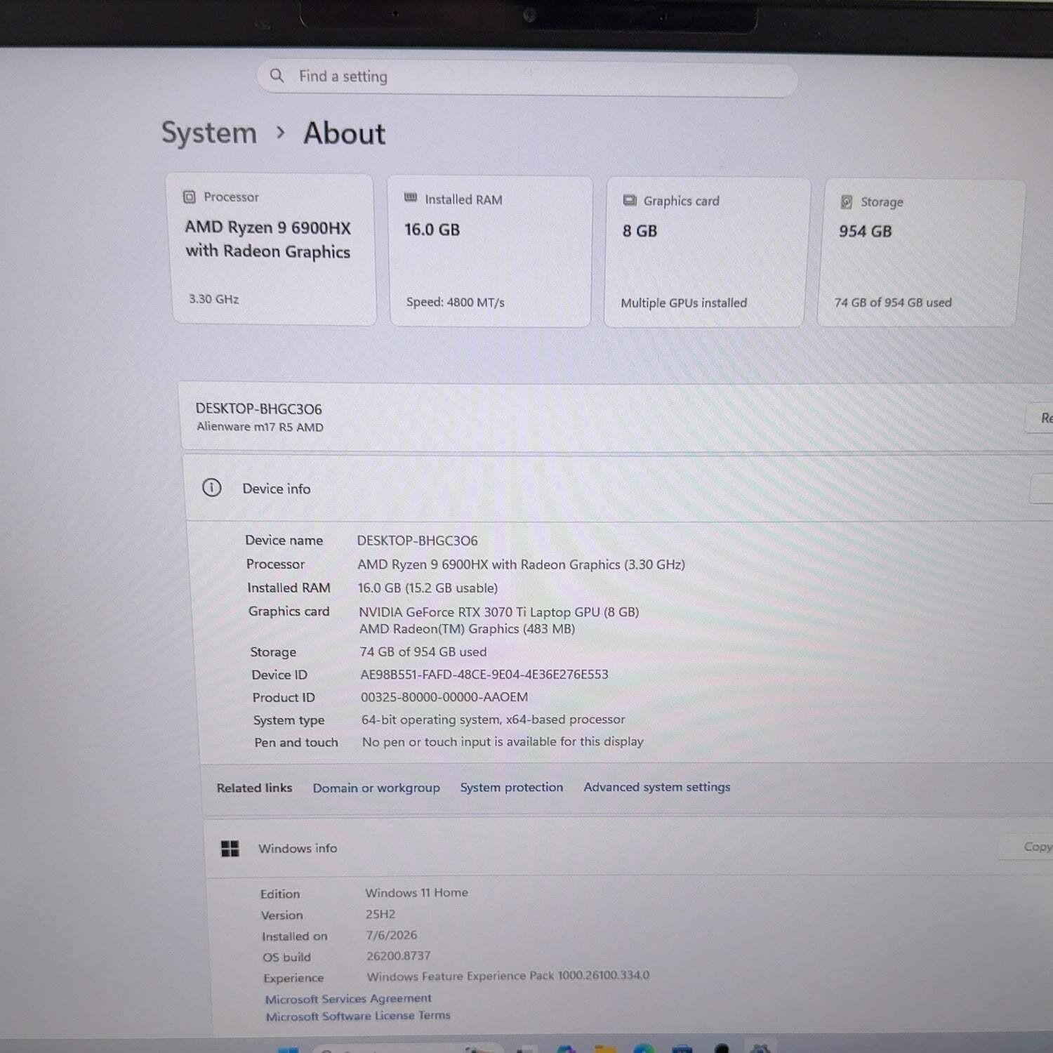 Alienware M17 R5 17.3 Ryzen 9 6900HX 3.3GHz 16GB RAM 1TB SSD GeForce RTX 3070 Ti