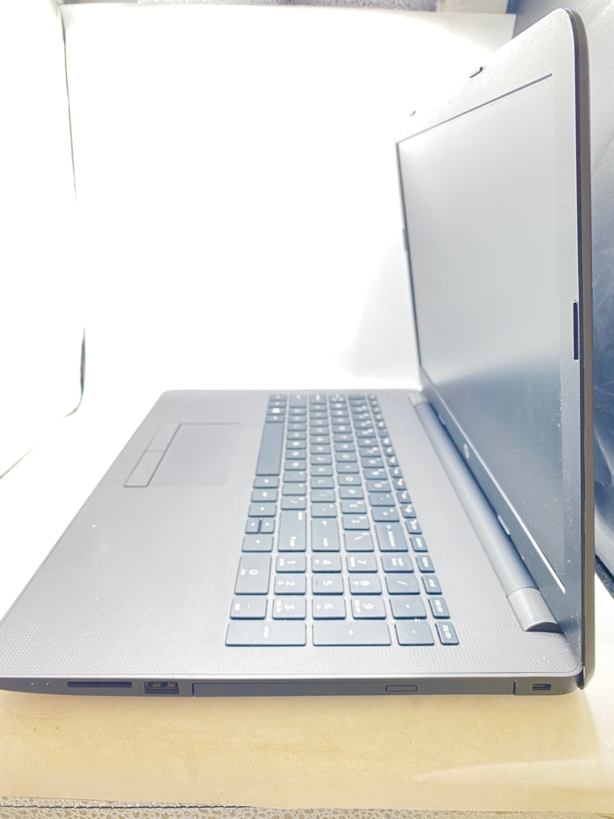 HP 250 G6 Notebook 15.6″ Laptop Intel Core i5-7200U 2.50GHz 8GB RAM 128GB