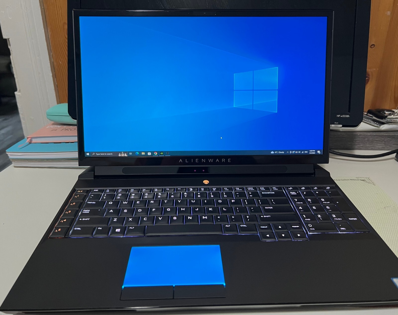 ALIENWARE AREA-51M I7-9700, 16GB, RTX 2070, 256 GB SSD+1 TB HDD