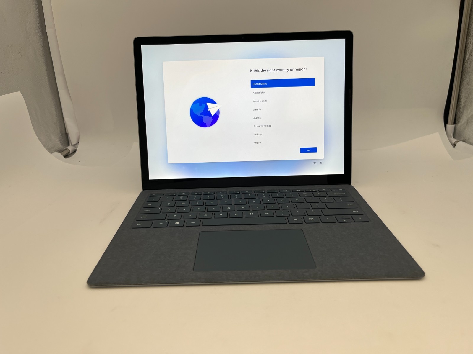Microsoft Surface Laptop 4 1950 13.5″ Touch i5-1145G7 16GB RAM 500GB NVME