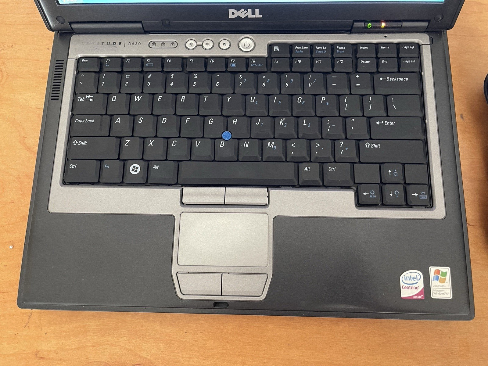 DELL D630 D620 14″ Windows XP Laptop 1.7Ghz, 3GB, 120 GB SSD, DVD, RS232 Serial