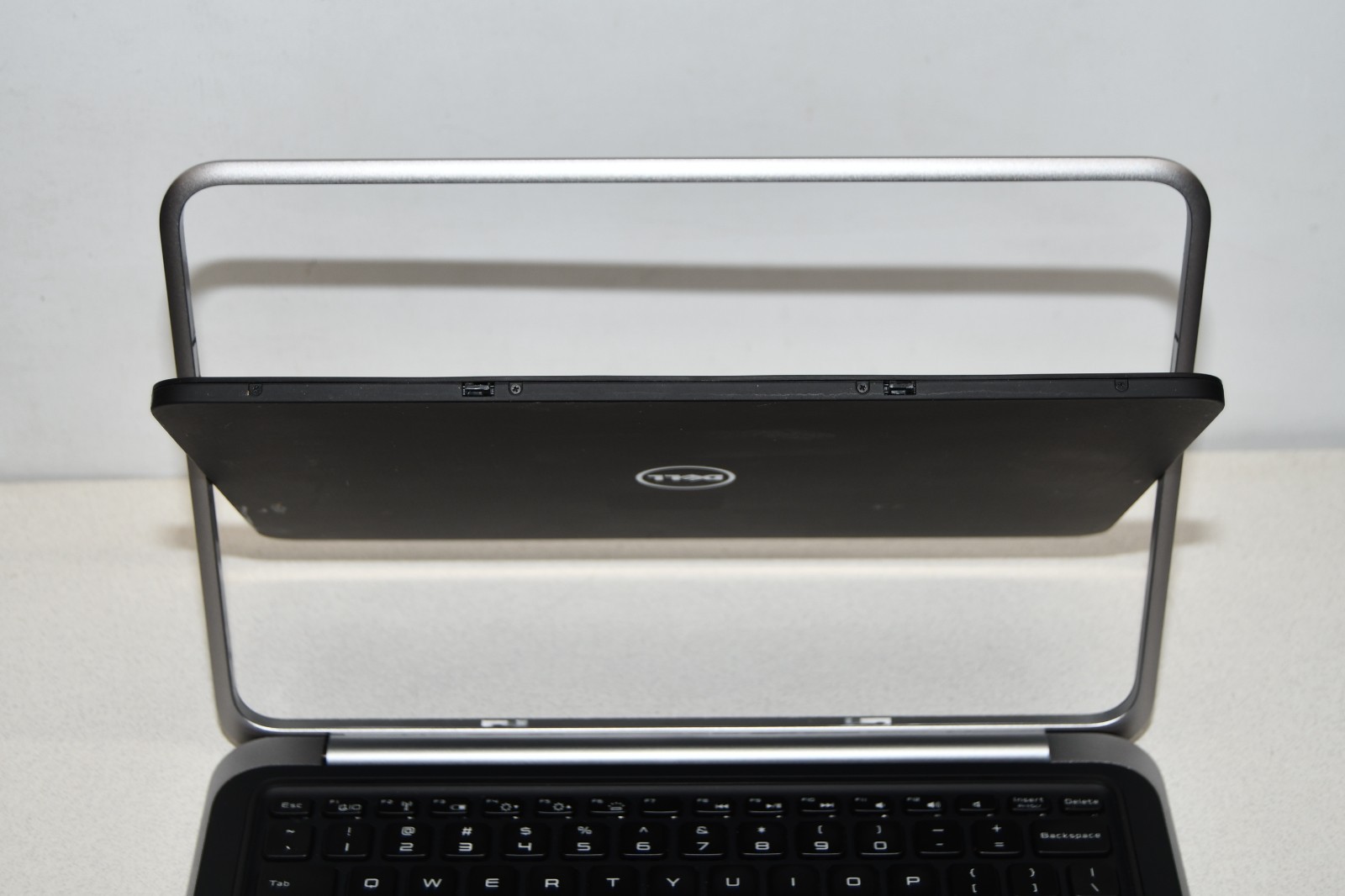 ^ Dell UltraBook XPS 12 9Q33 i7-4500U @ 1.80GHz 8GB RAM 256GB SSD Win 7 #X7325