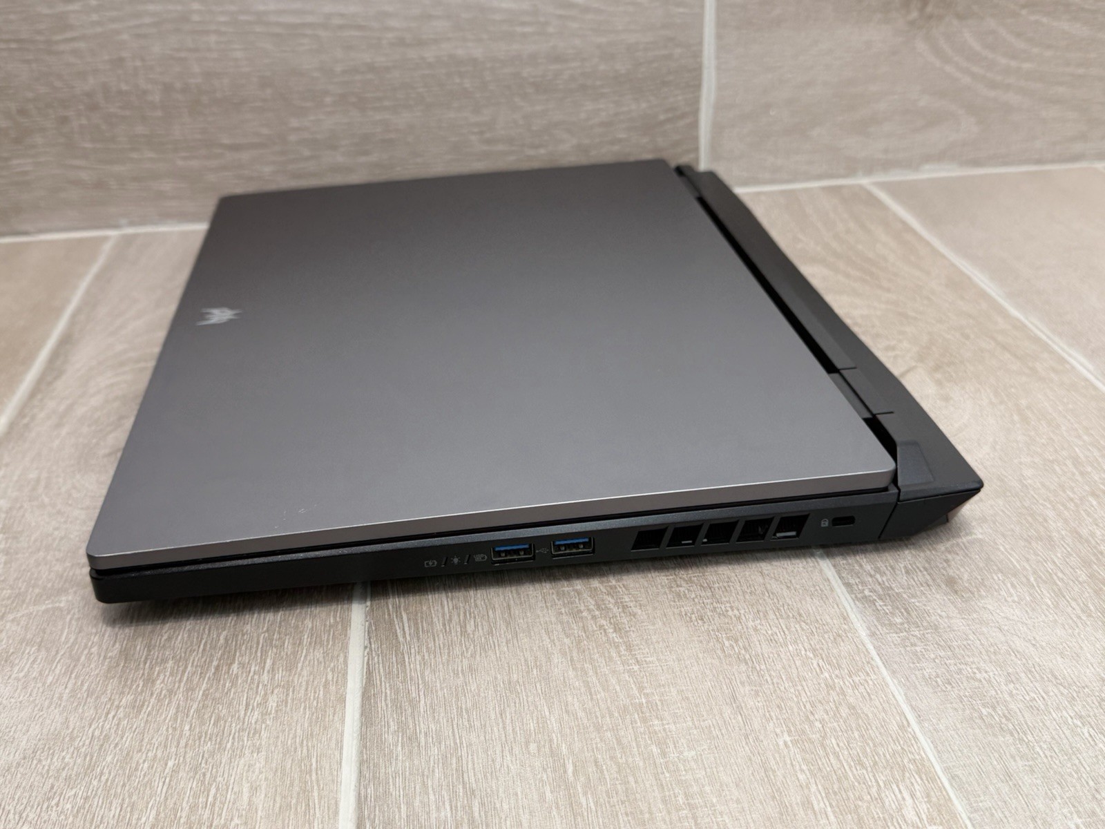 Predator Helios NEO 16 Core i5-13500HX GeForce RTX 4050 16GB RAM 512GB NVMe SSD