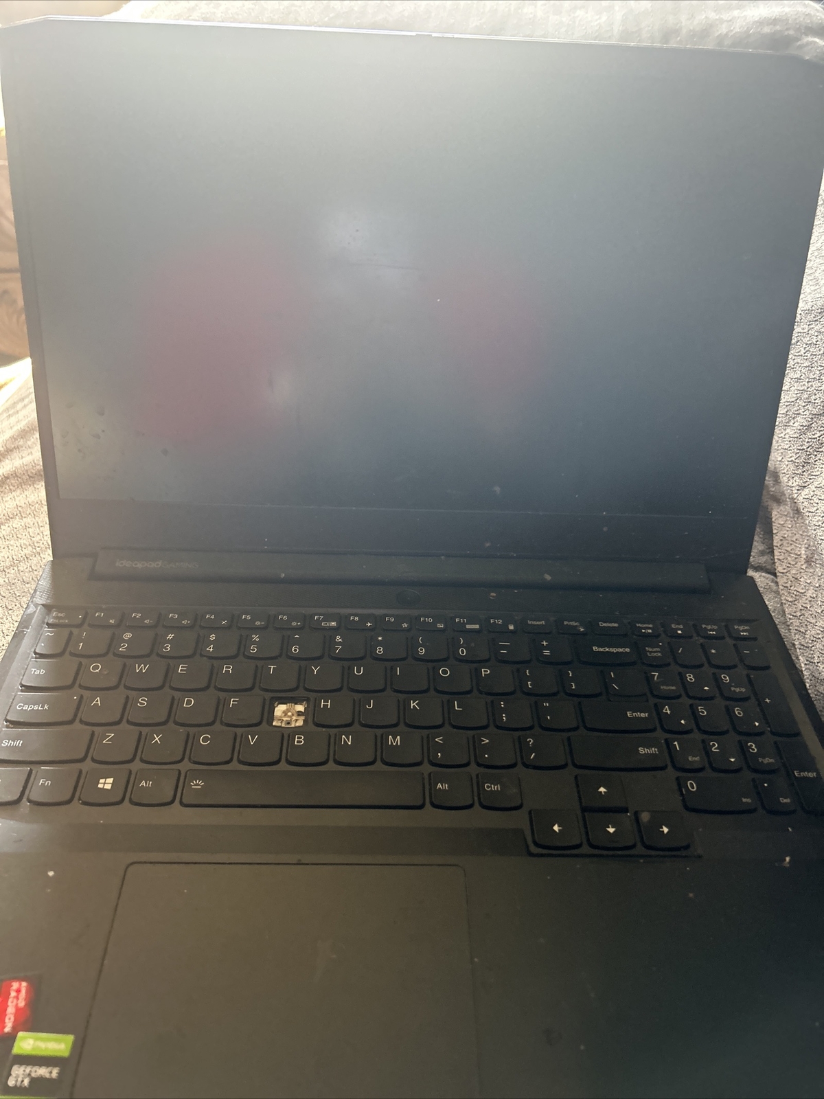Lenovo IdeaPad Gaming 3 15ACH6 15.6″ (512GB SSD, AMD Ryzen 5-5600H, 3.30GHz, 8GB
