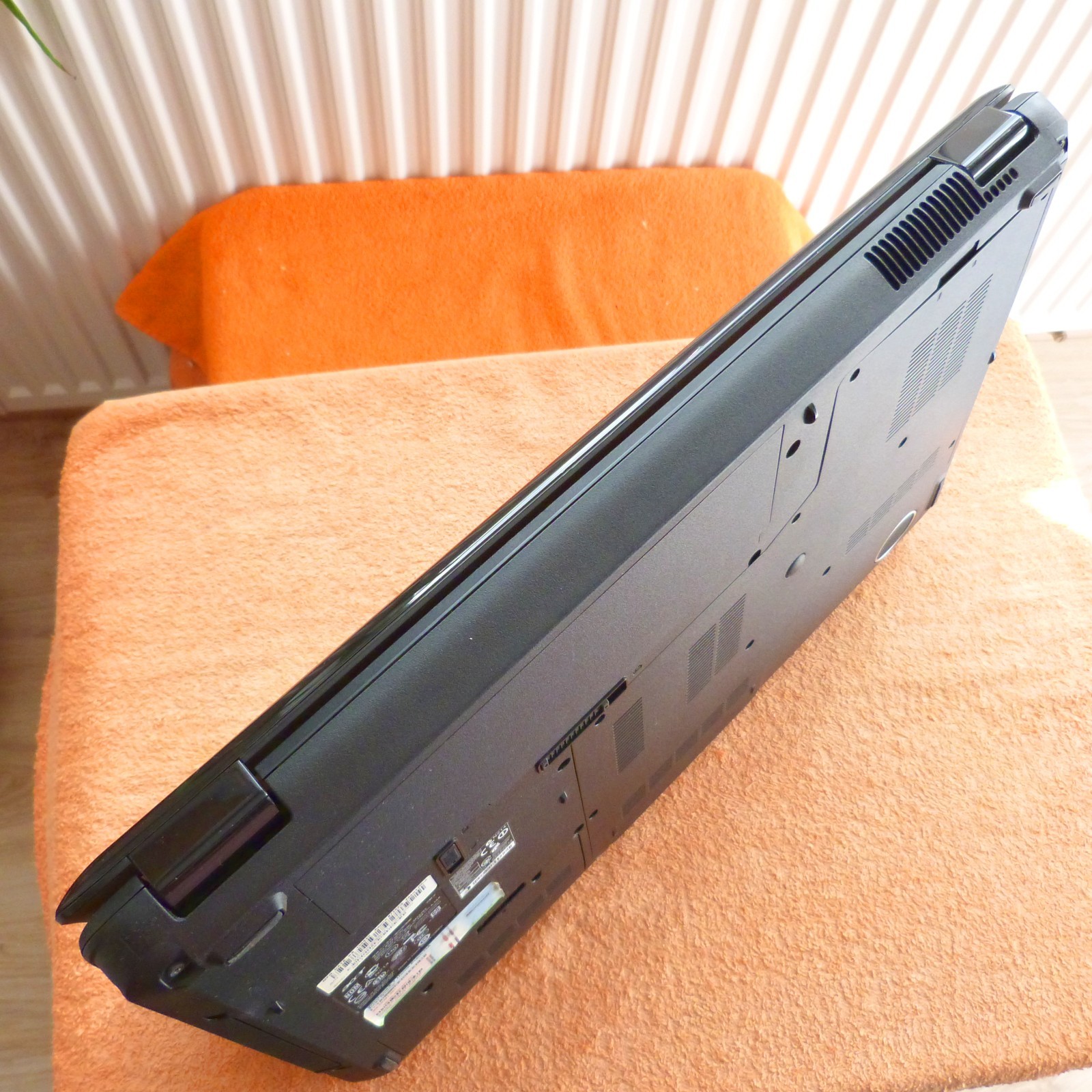 Acer 8735 Cinema Monster 18″ HDPLUS GEMSTONE l 1TB SSD Windows 10 GeForce HDMI