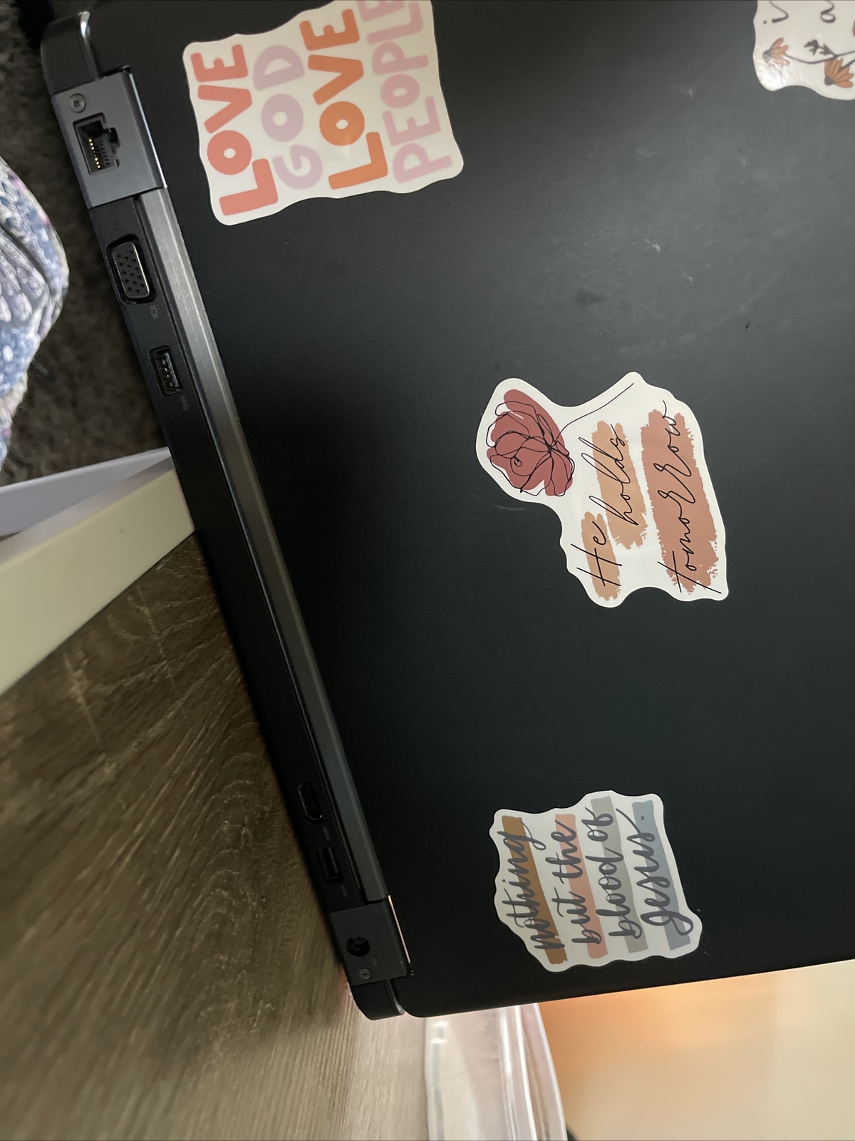 Dell Latitude E7450 14 inch (8.00 GB, Intel Core i3 ., 2.10 GHz, )