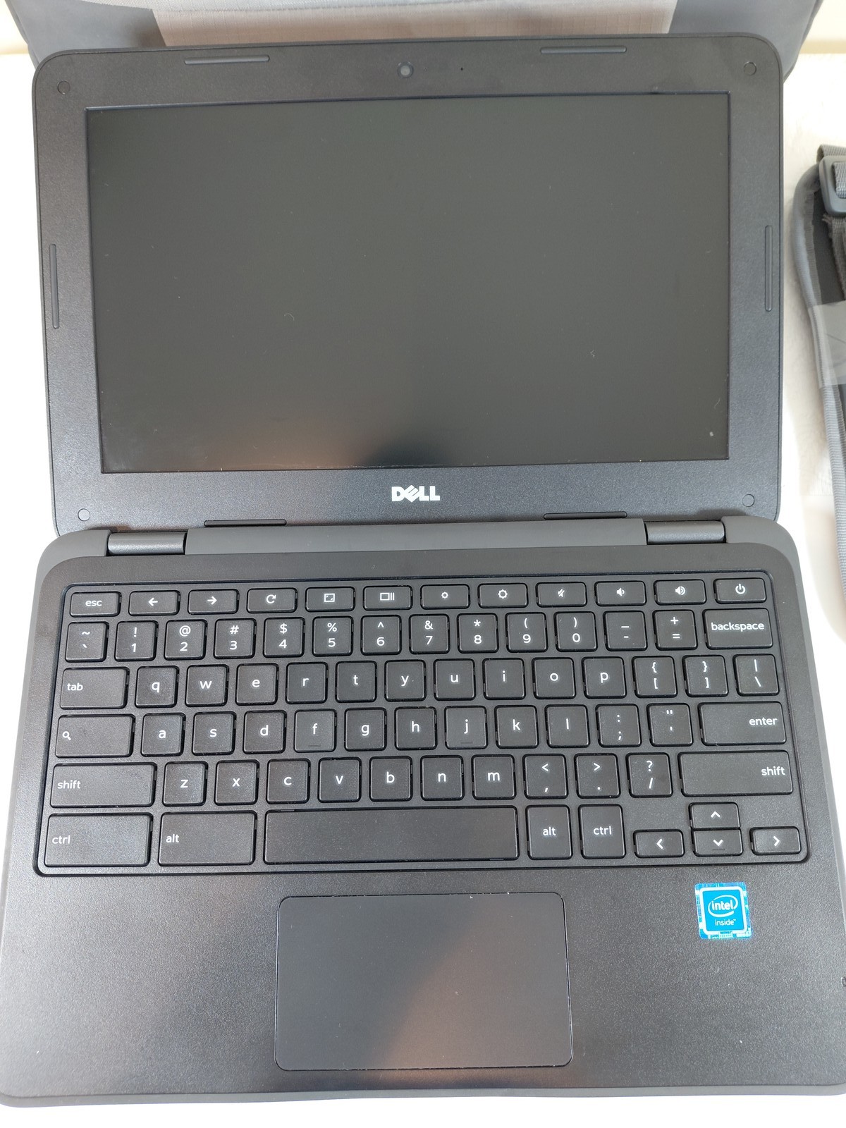 Dell Inspiron 3181 P26T Chromebook Intel 2018 Black w/ Targus Case & Charger