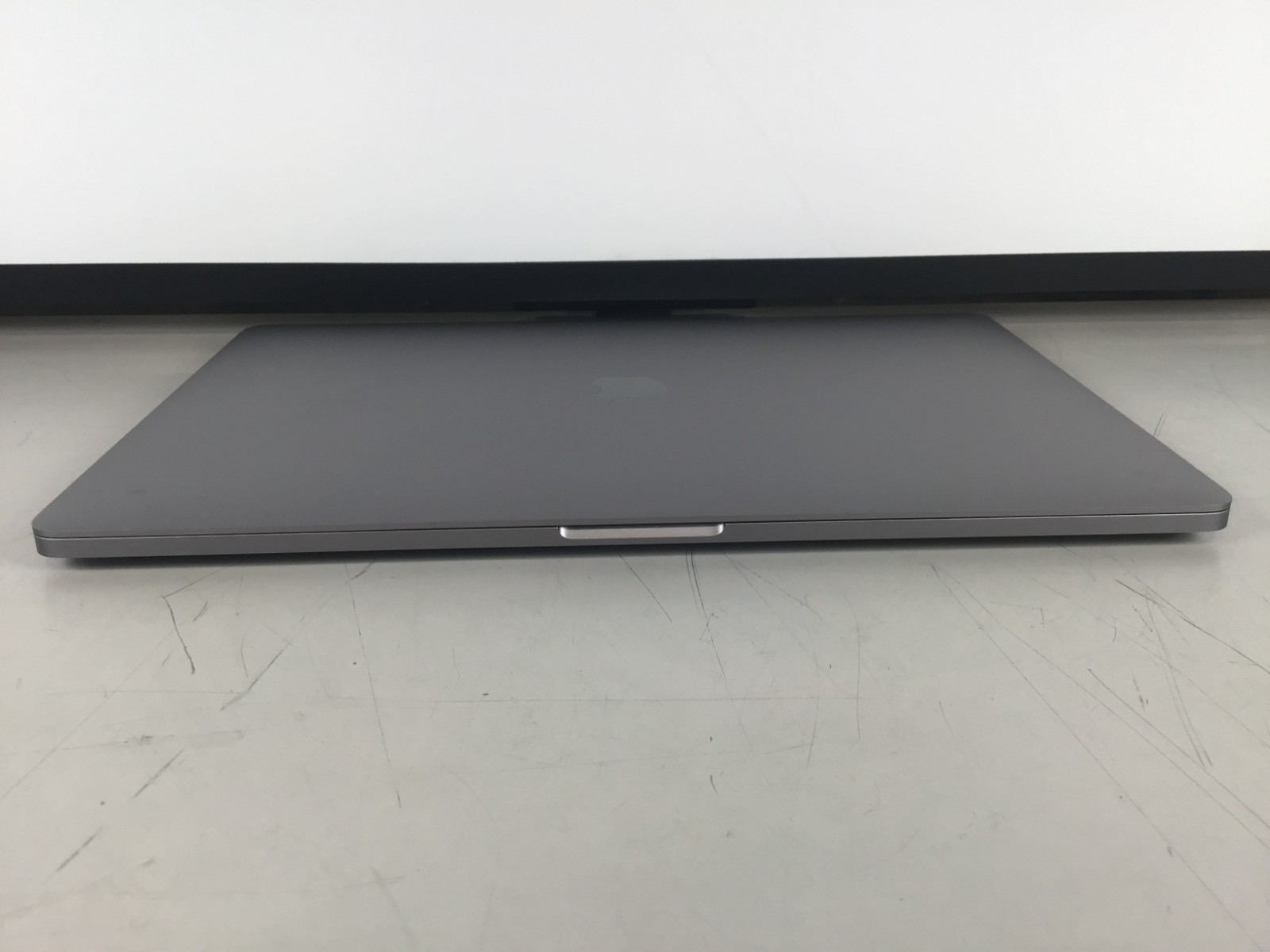 Lot of 2 Apple MacBook Pro 16″ A2141 i7-9750H 2.6GHz 16GB RAM 500B NVMe Gray~ II