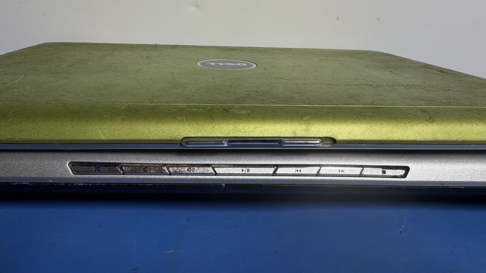 Dell Inspiron 1521 Laptop AMD TL-58 1.9GHz 136GB ATI X1270 Vista Parts Read