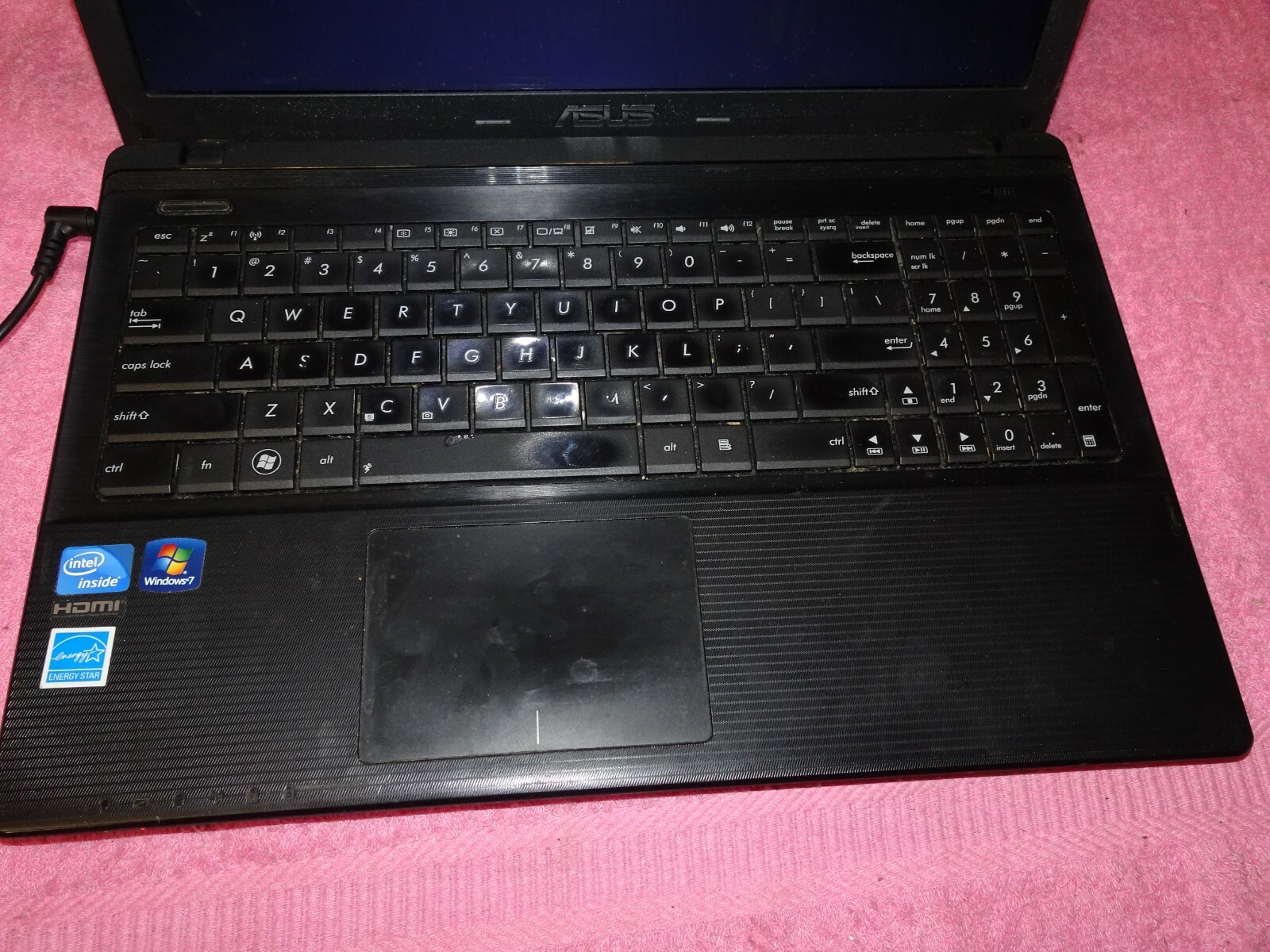 Asus X55A Notebook PC Intel Pentium C PU B980 2.40GHz 4GB RAM No HDD 15″ Screen