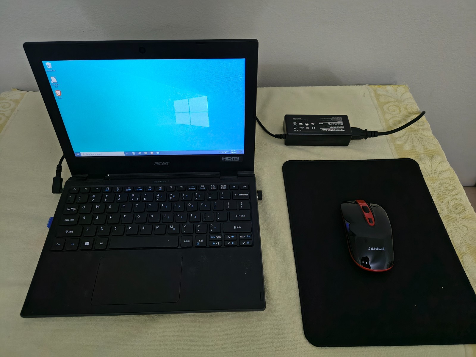 Acer TravelMate B118-M , N4000 4GB Ram 64GB SSD Windows 10 IoT Enterprise LTSC