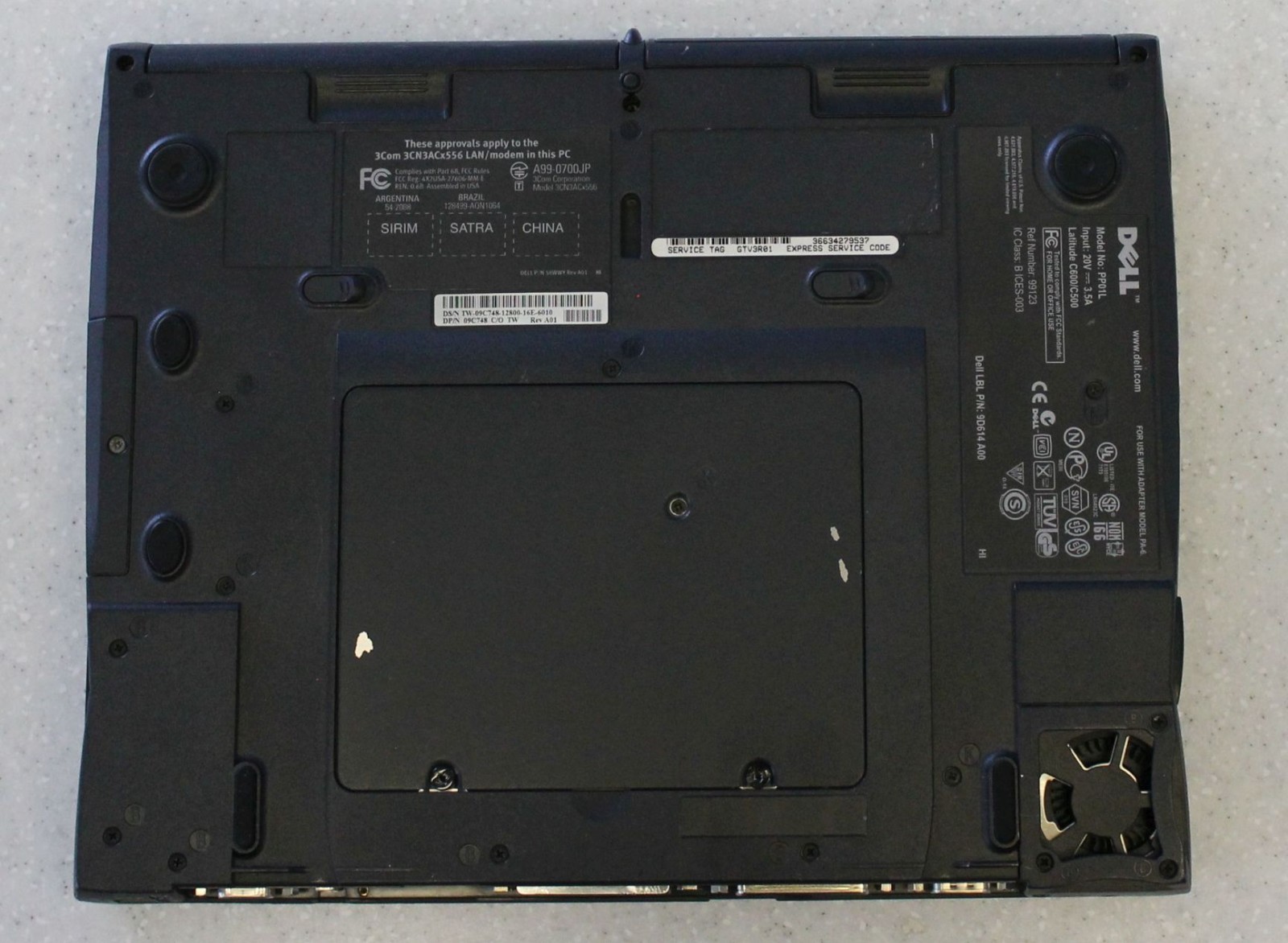 Dell Latitude C600 PP01L Laptop Windows 98se,40GB HD,256MB RAM,CD,Charger