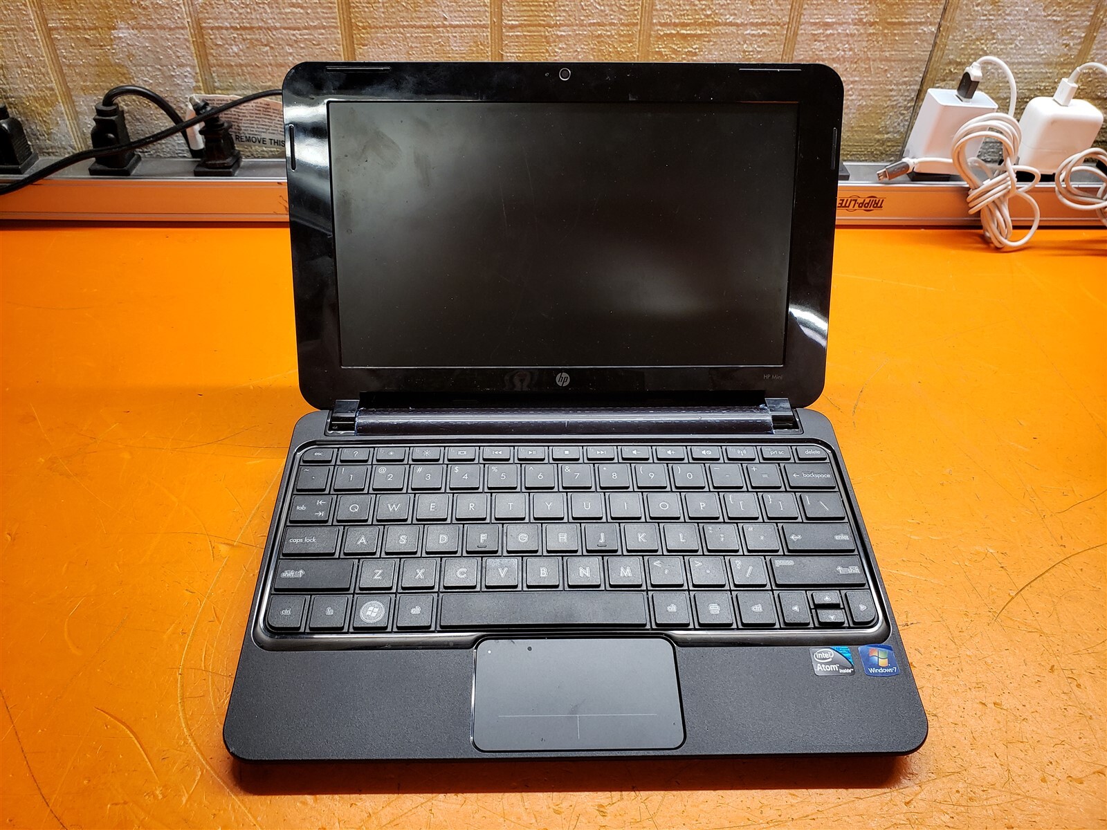 ⭐️⭐️⭐️⭐️⭐️ **READ** HP Mini 2102 Laptop Netbook *No HDD or RAM*