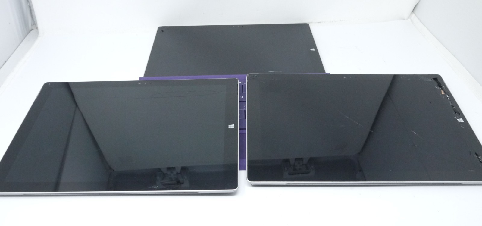 Lot of 3 Microsoft Surface Pro 3 12″ 128GB & 256GB Tablets – Working But Read