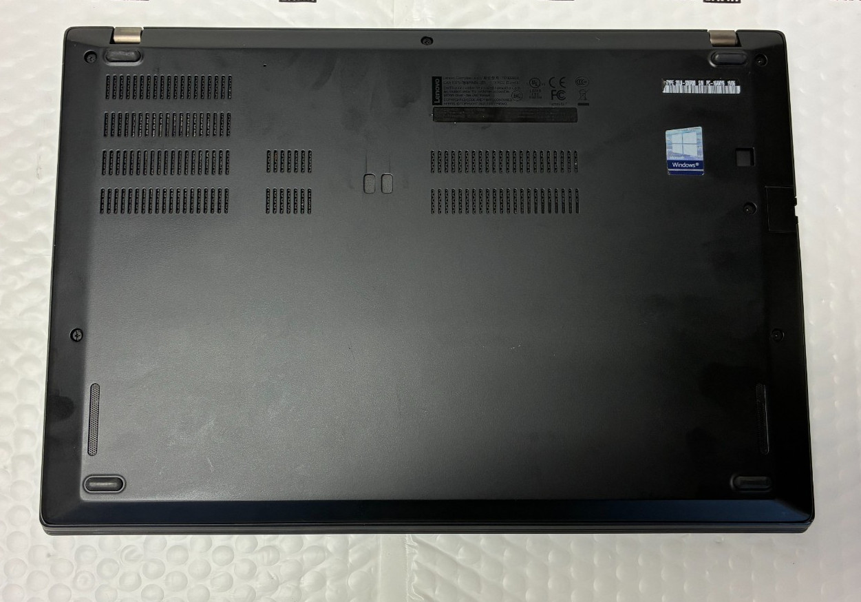 Lenovo ThinkPad T480s i5-8350u 8GB 256GB – Good shape with OEM Adapter