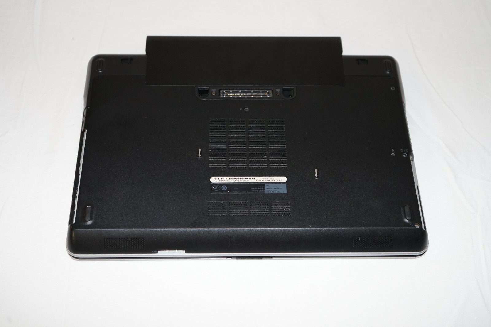 ^ Dell Latitude E6440 14″ Intel Core i5-4300M @ 2.60GHz 8GB Ram No HD #C1412