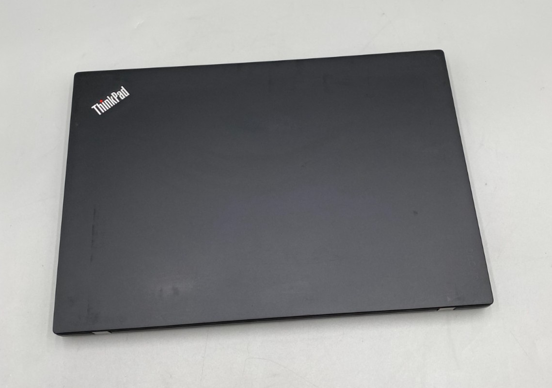 Lenovo ThinkPad T470s 14″ i7-7600U 2.8GHz 256GB SSD 12GB DDR4 Black Laptop Fair
