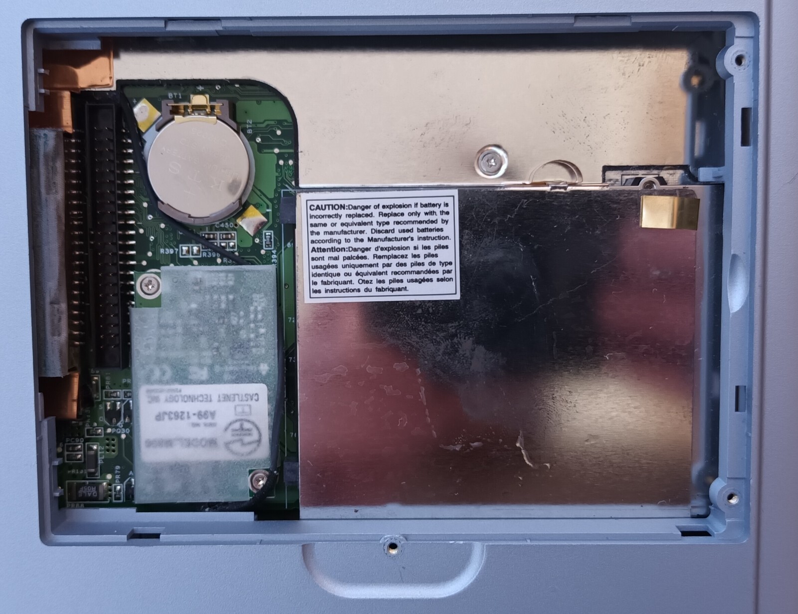 Samsung A10 Laptop 14.1″ 256MB 40GB IDE AMD Duron Windows XP Parallel Floppy CD