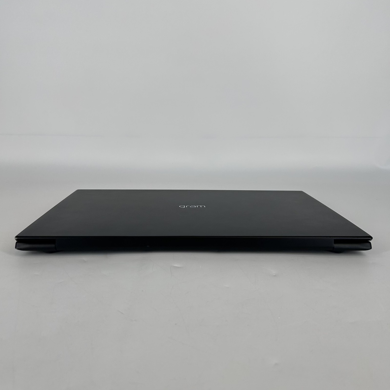 LG Gram 17 Black QHD+ 2.6 GHz i7-1360P 32GB 1TB SSD Very Good