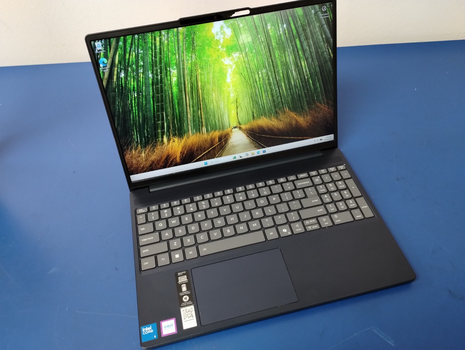 Lenovo Slim 3 15IRH10R, Intel Core 5 210H, 2.20 GHz, 16 GB RAM, 1 TB NVMe SSD