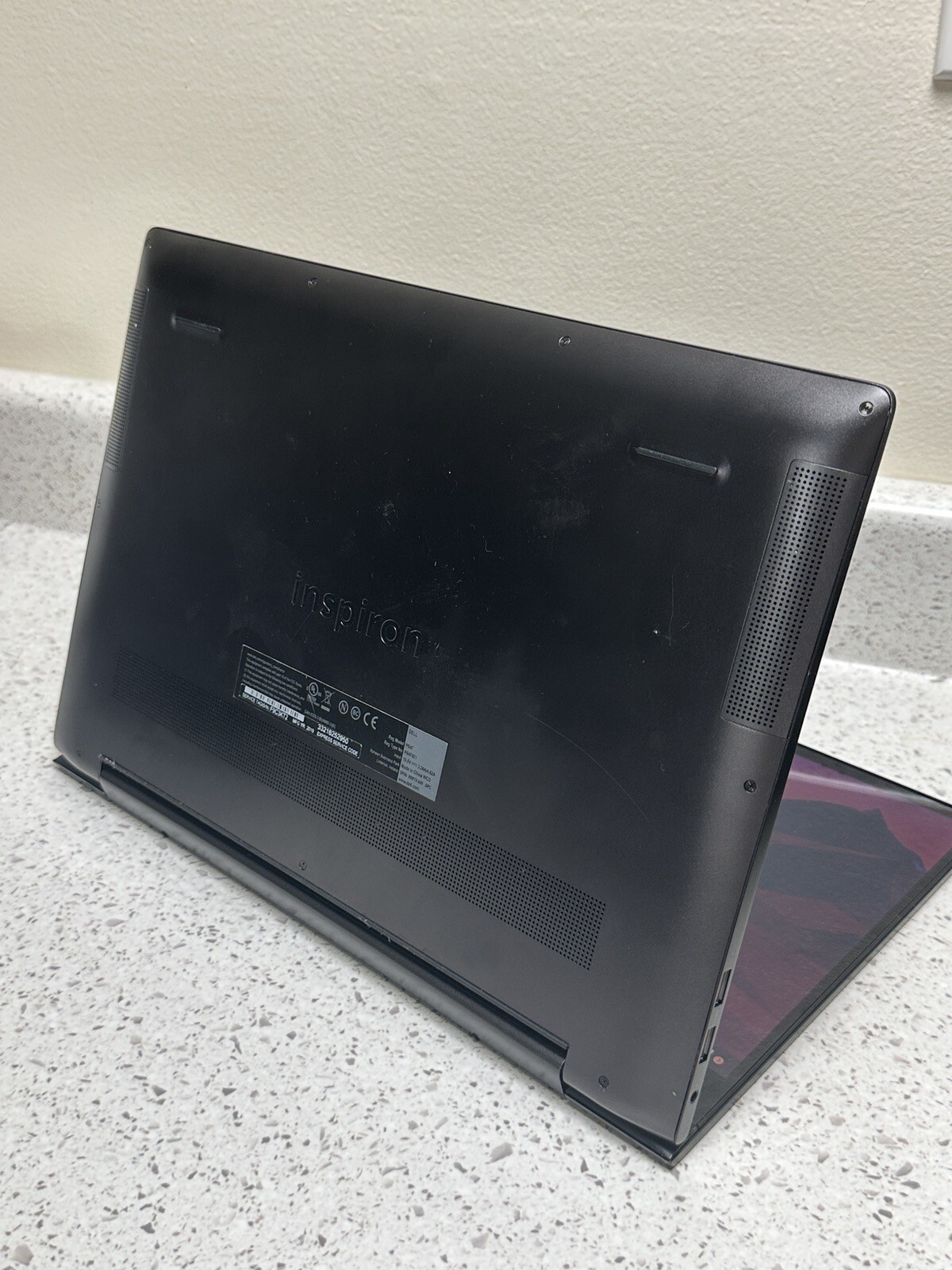 Inspiron 15 7590 2n1