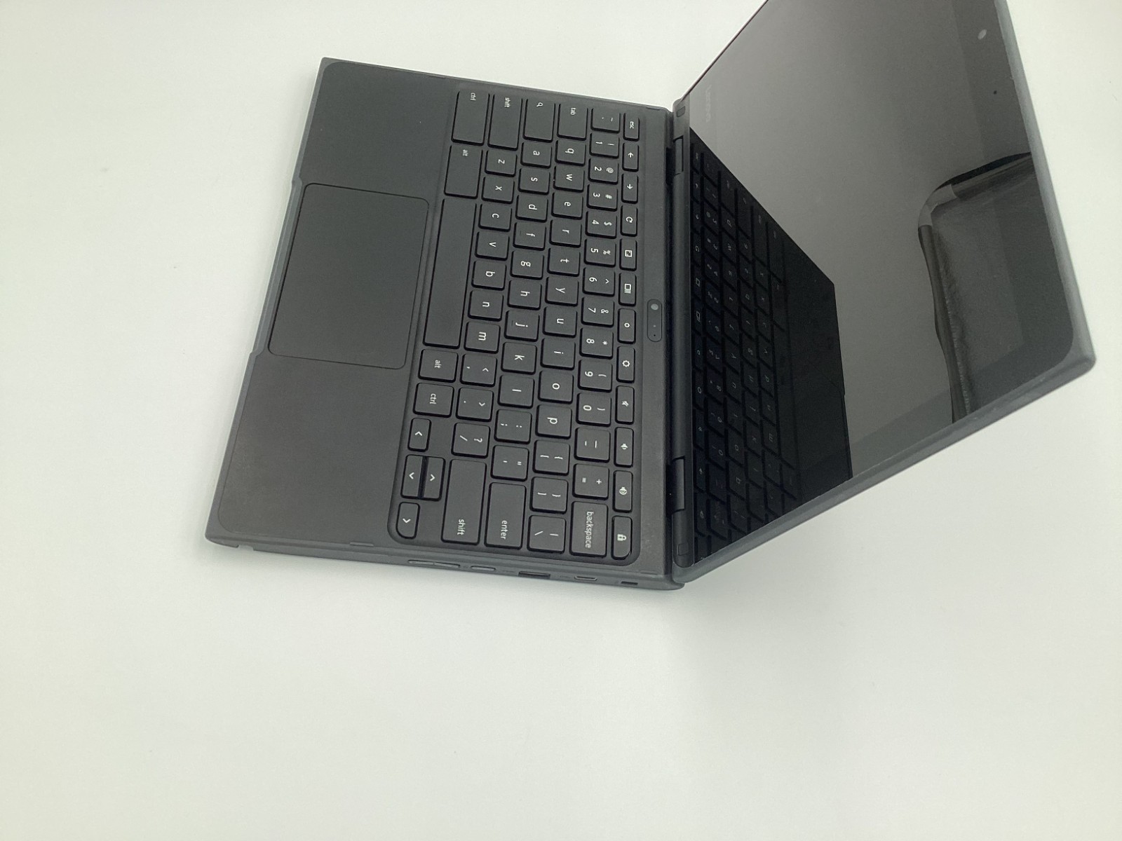 Lenovo 500e Chromebook 2nd Gen 81ES Touchscreen 11.6″ Convertible Laptop