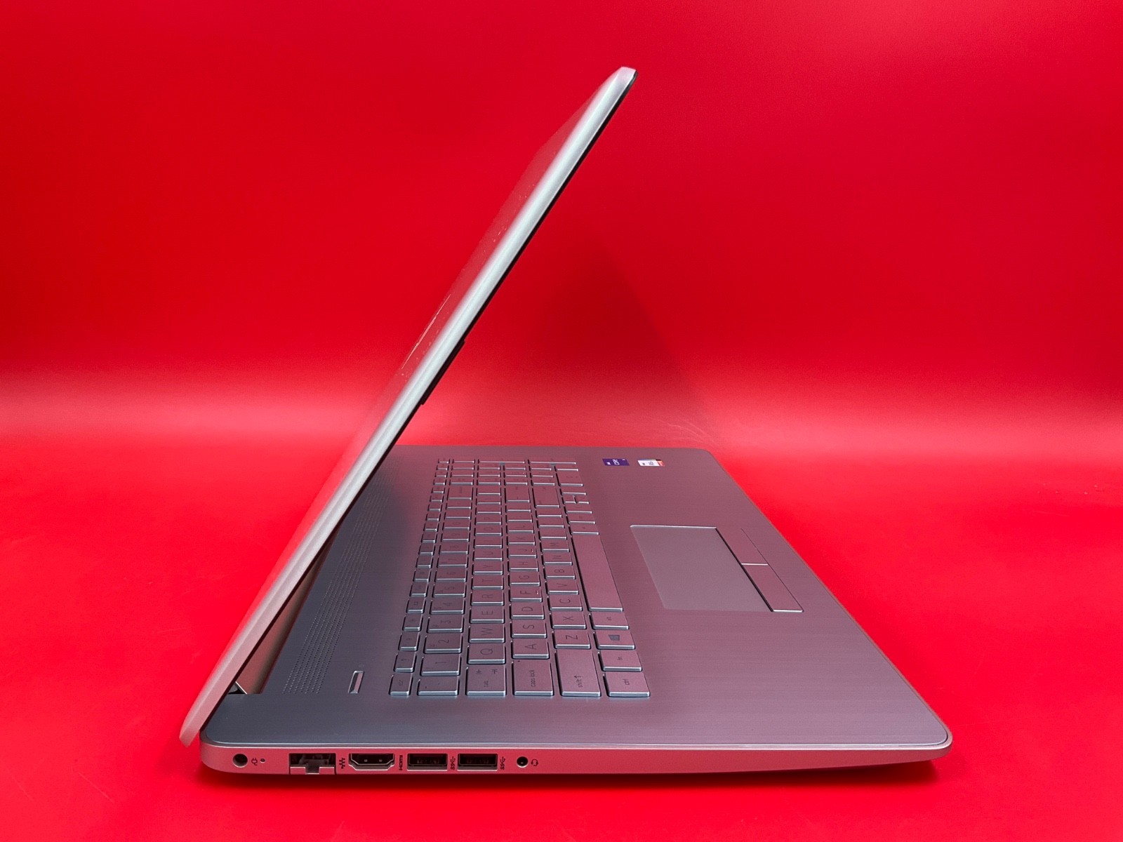 HP Laptop 17-by4005ds i5-1135G7 8GB 256GB BT5 WiFi6 17.3W W11H rose 4L2Q3UA