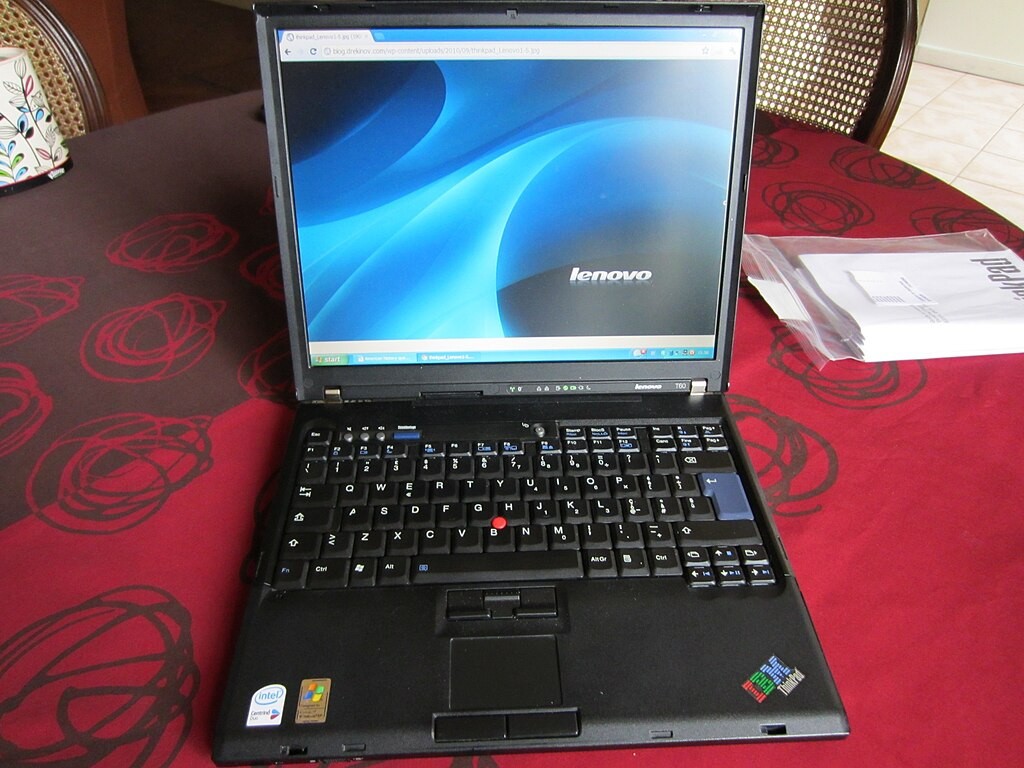 Lenovo Thinkpad R60 Laptop 3GB FreshInstall 32 Bit XP Pro Office2010 WkGr8GdBat3