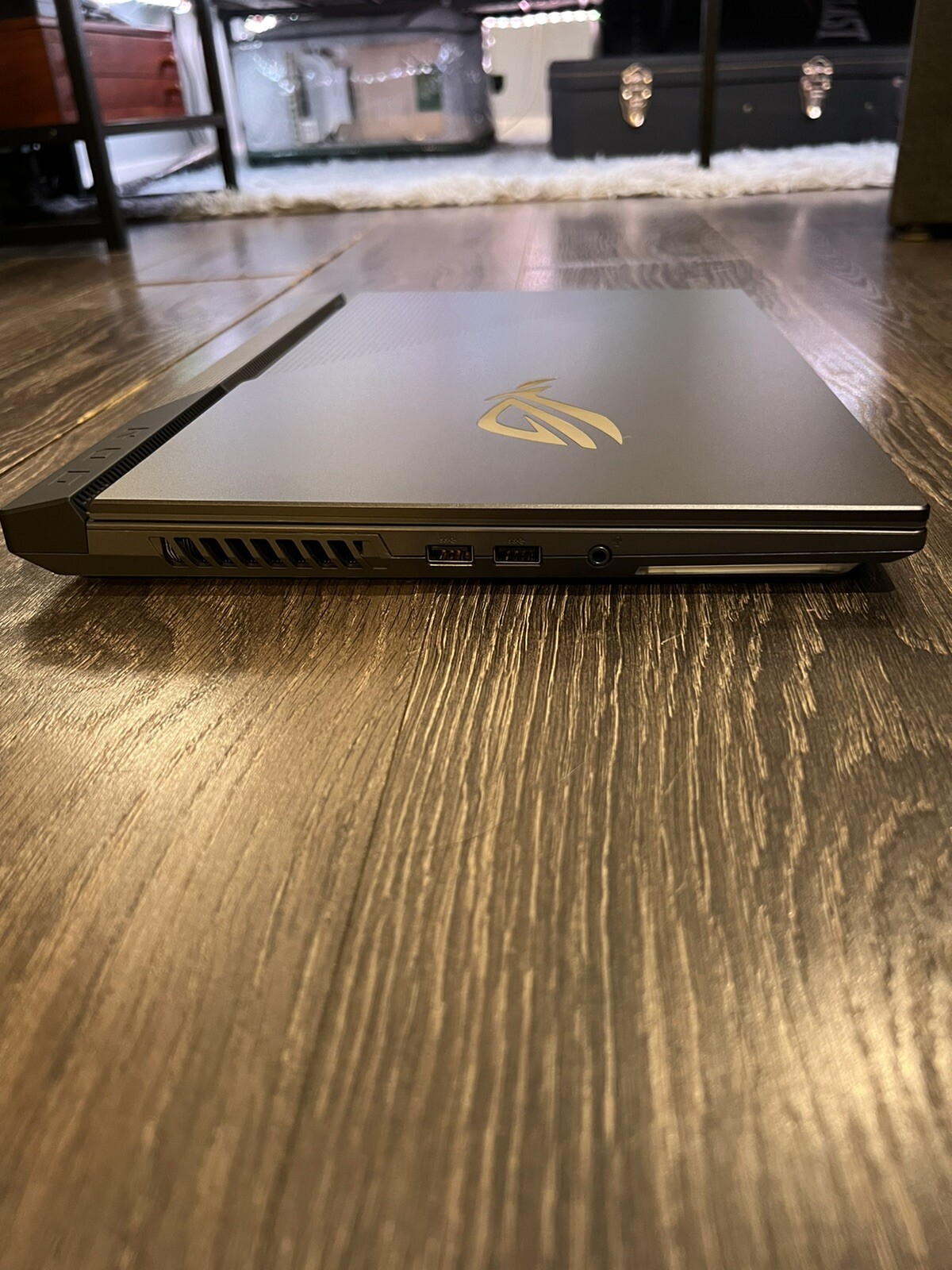 ASUS ROG Strix G15 15.6″ 300Hz GeForce RTX 3060, Ryzen 9 5900HX, 1TB+ 512GB SSD
