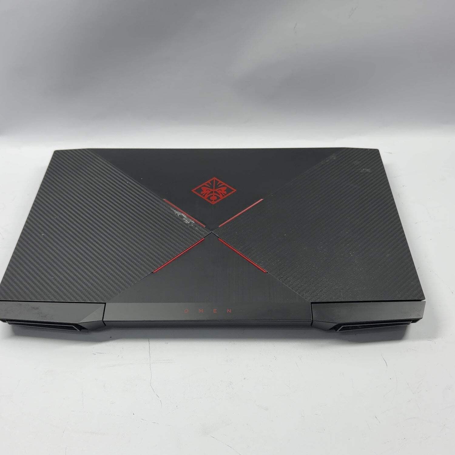 HP Omen 15-CE0XX 15.6″ i7-7700HQ 2.8GHz 8GB RAM 128GB SSD GeForce GTX 1050 Ti