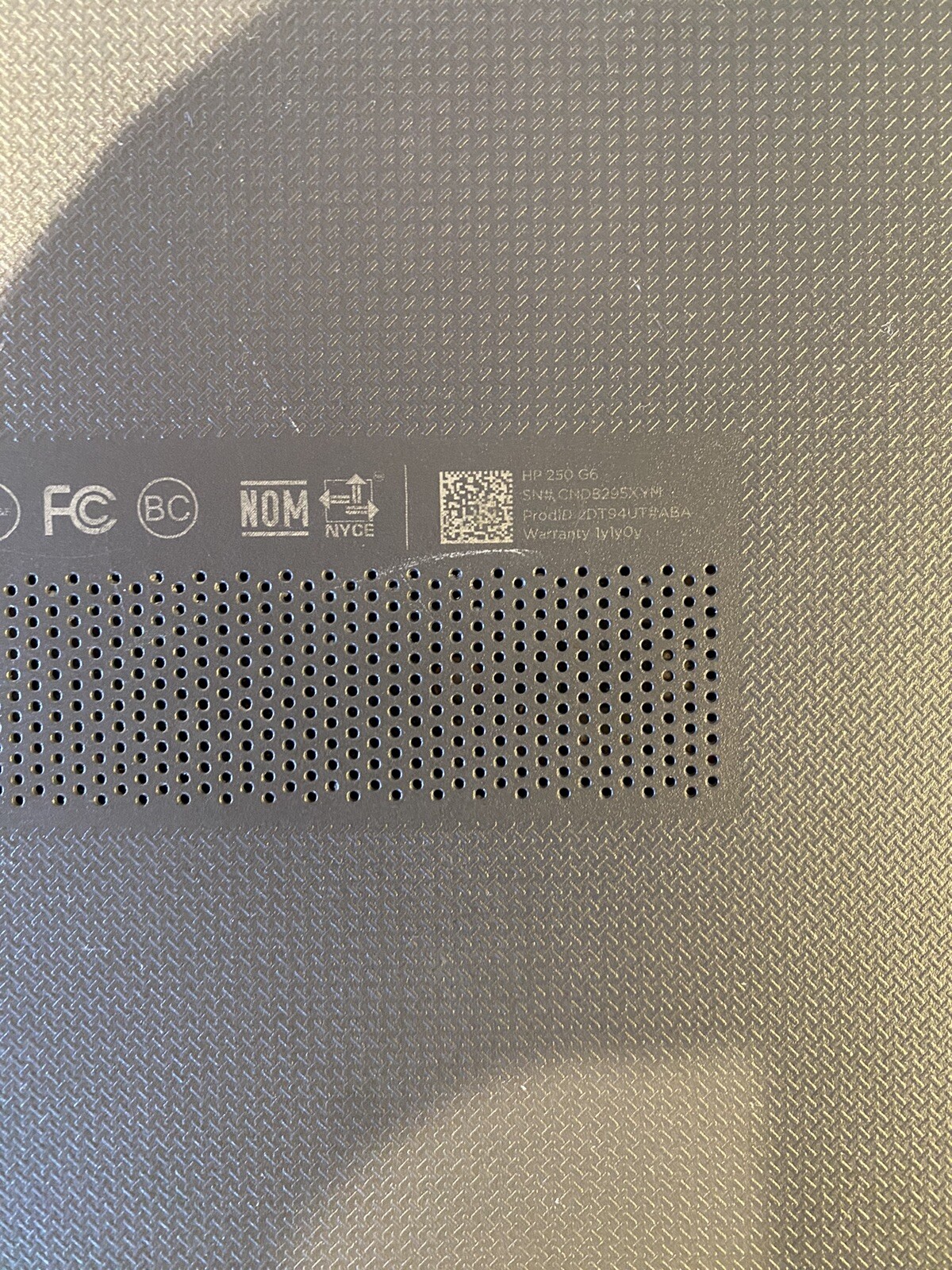 HP 250 G6 Intel i3-6006U @2 GHz 4 GB RAM Windows 10 AS IS