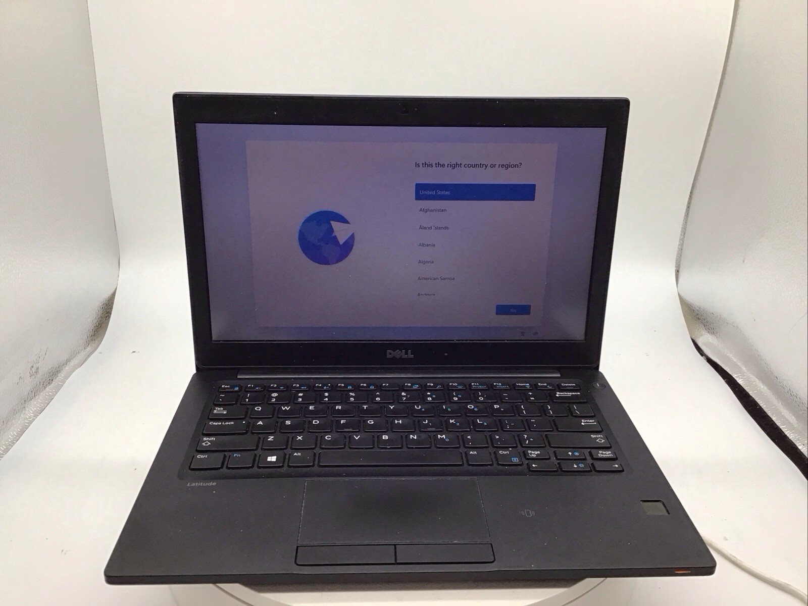 Dell Latitude 7280 12.5″ Laptop i7-7600U 8GB RAM 512GB SSD Windows 11 Pro Used R