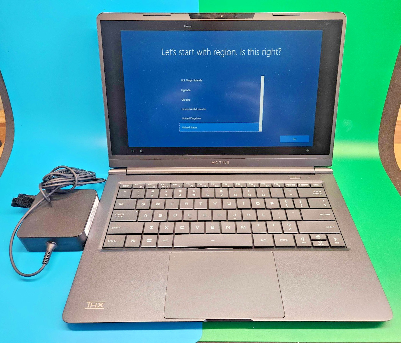 MOTILE M141 14″ Laptop – AMD Ryzen 3 3200U 4GB RAM 128GB SSD WIN10 – New Battery