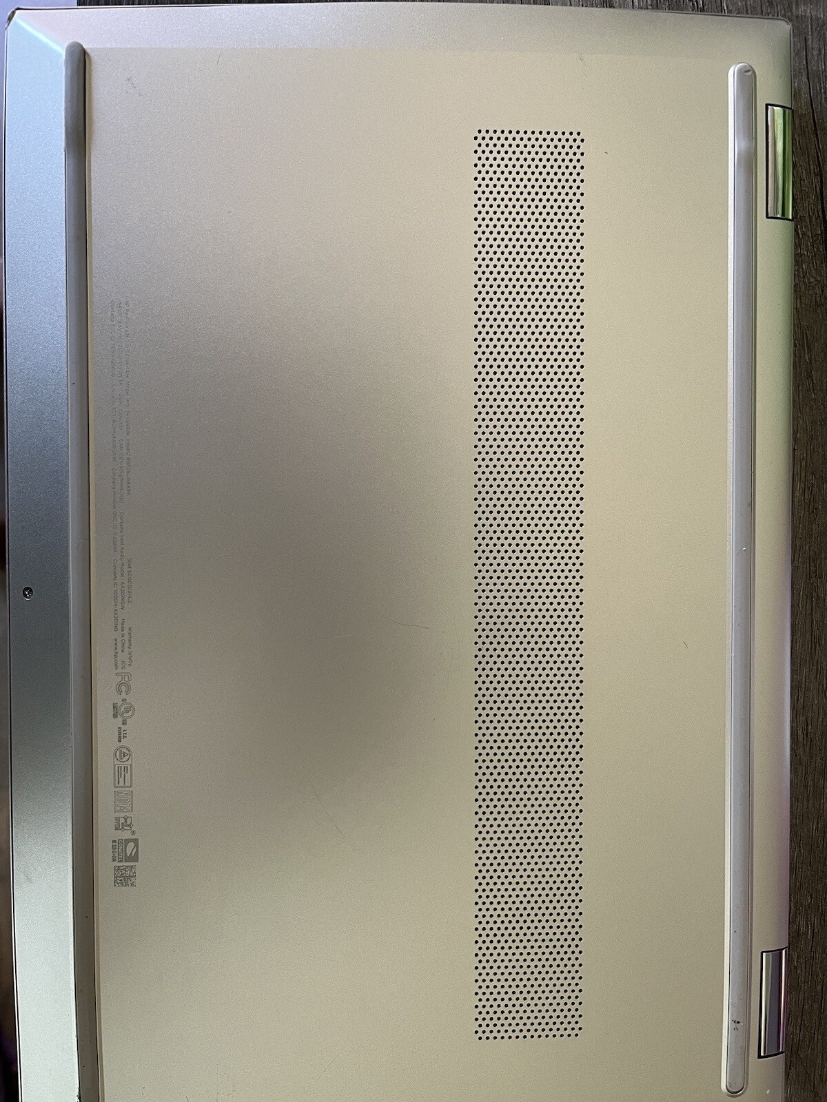 HP Pavilion 14” (512 GB SSD, Intel Core i5-1035G1, 1.0 GHz, 12 GB
