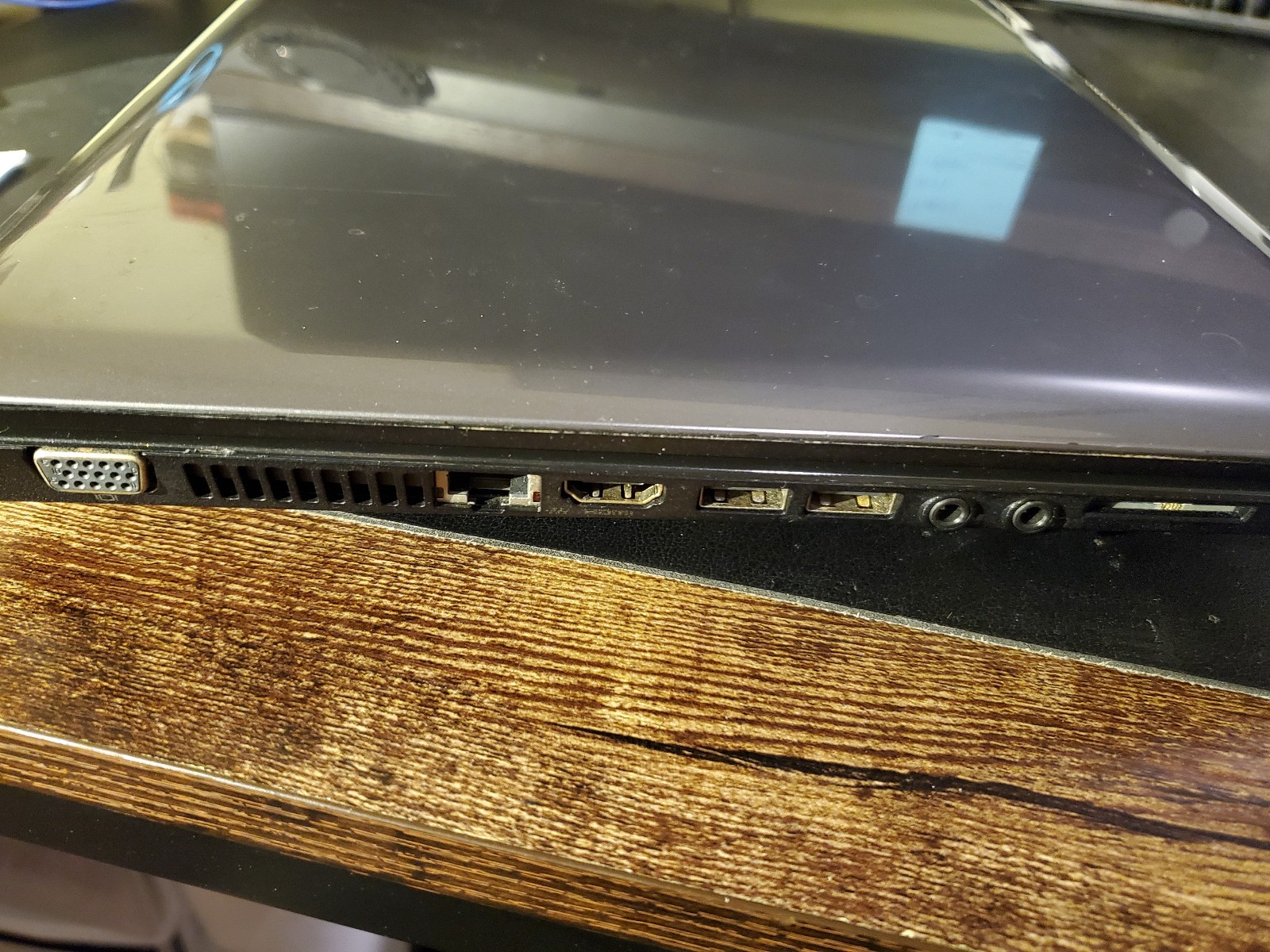 HP Pavilion G6 – 15.6″, Intel i3-2330m, 8GB RAM, 120GB SSD – No charger included