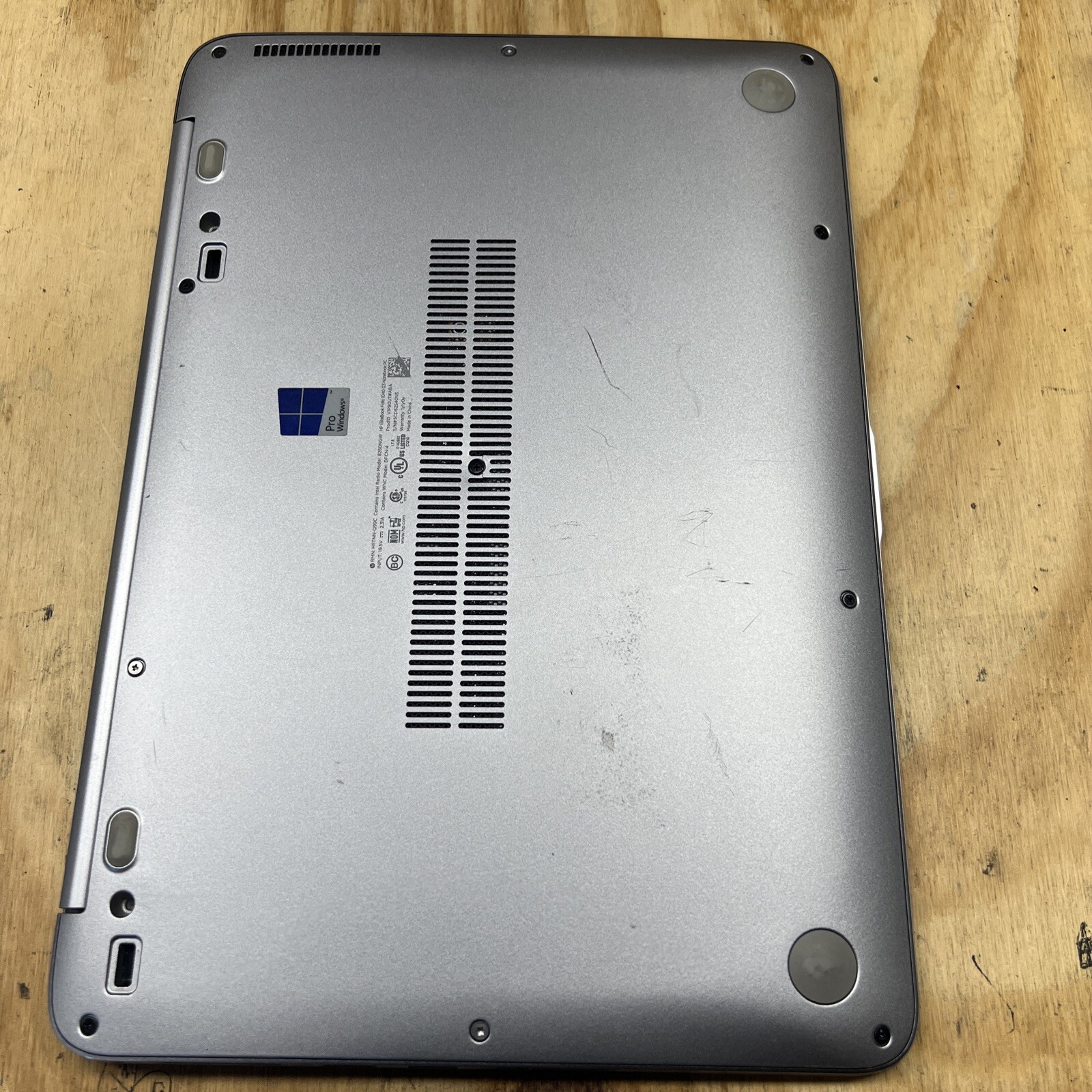 HP EliteBook Folio 1040 G3 Laptop – i5 2.3GHz 8GB 256 GB SSD Windows 11,office